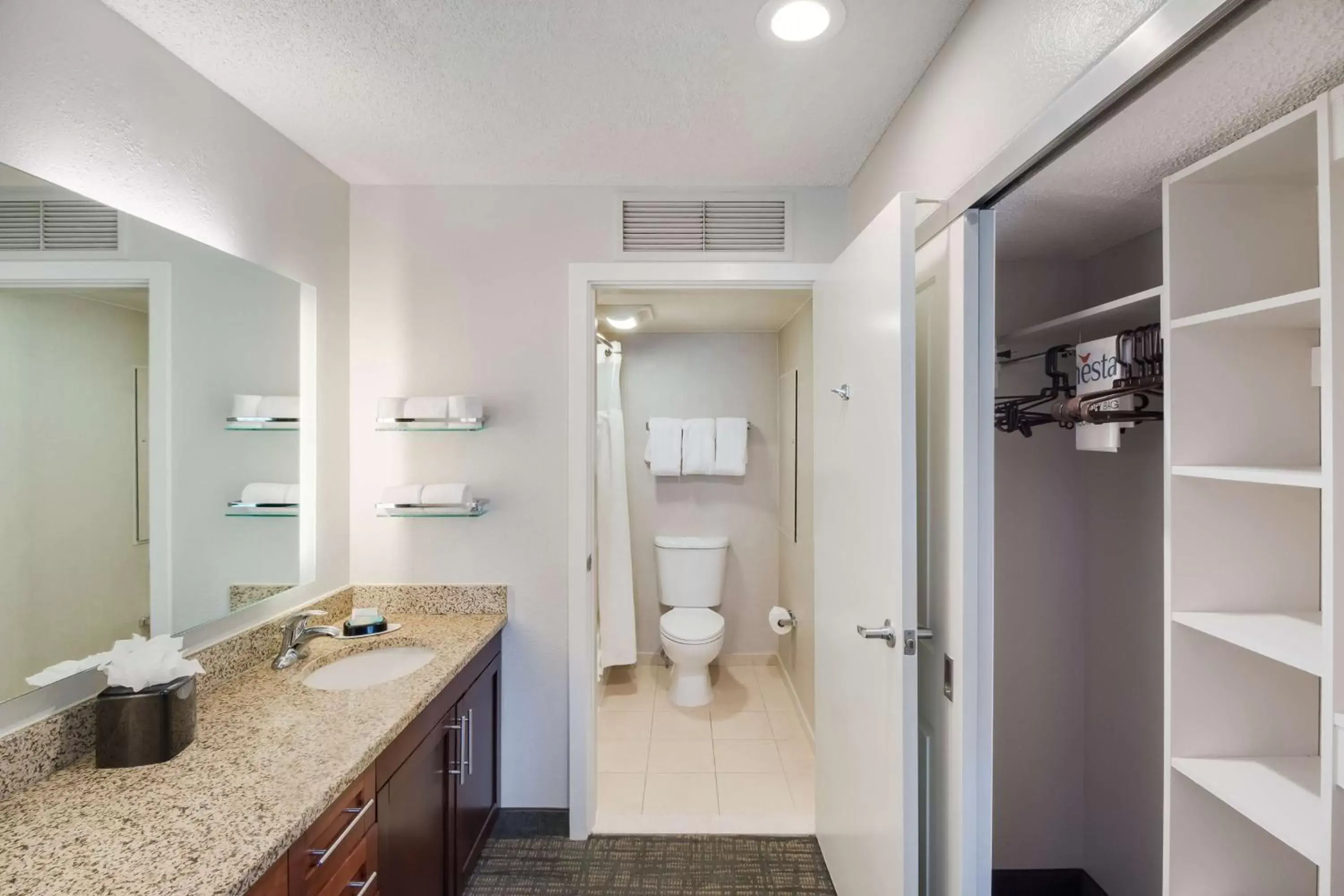 Bedroom, Bathroom in Sonesta ES Suites Huntington Beach Fountain Valley