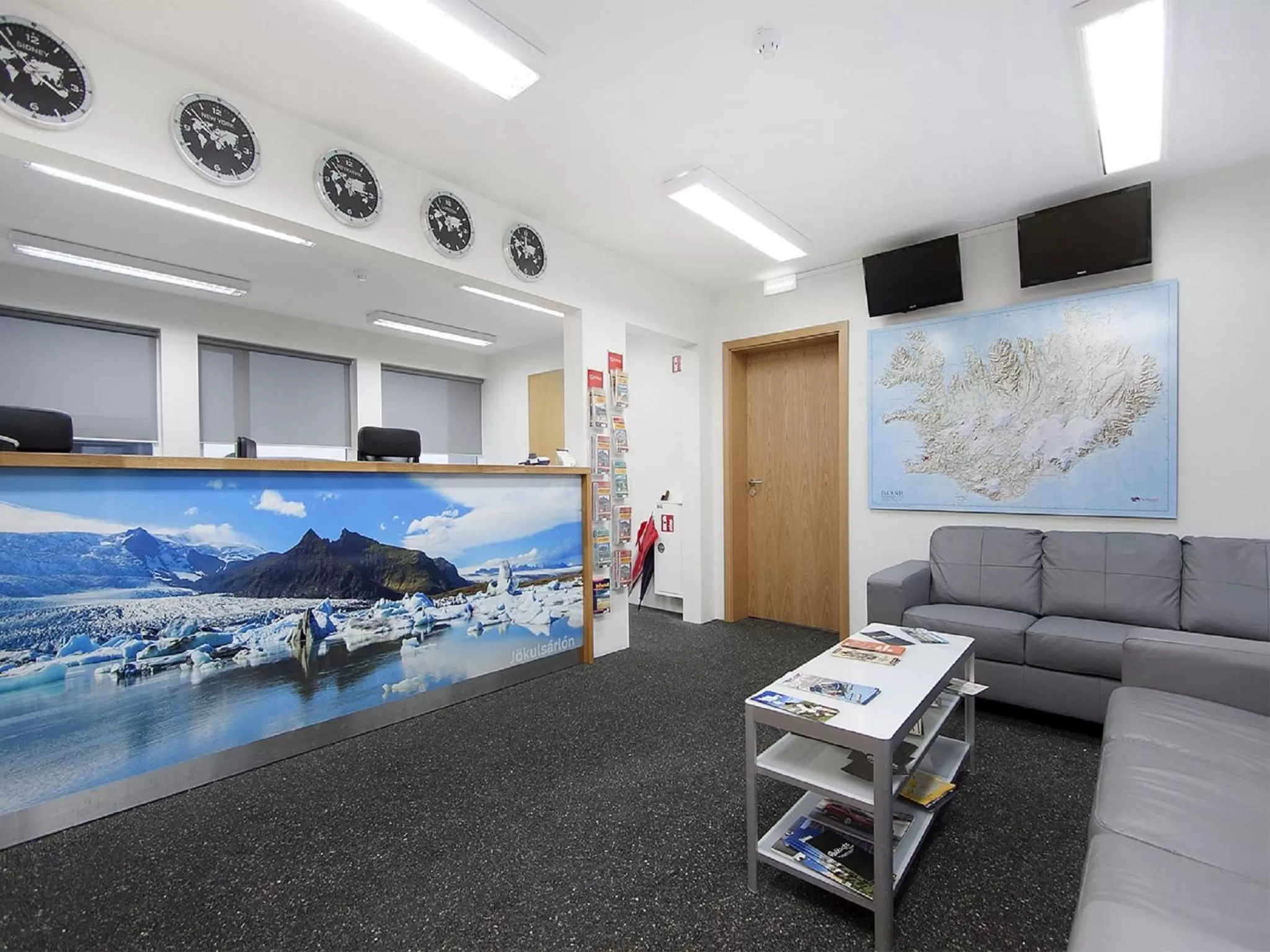 Lobby or reception in KEF Guesthouse by Keflavík airport