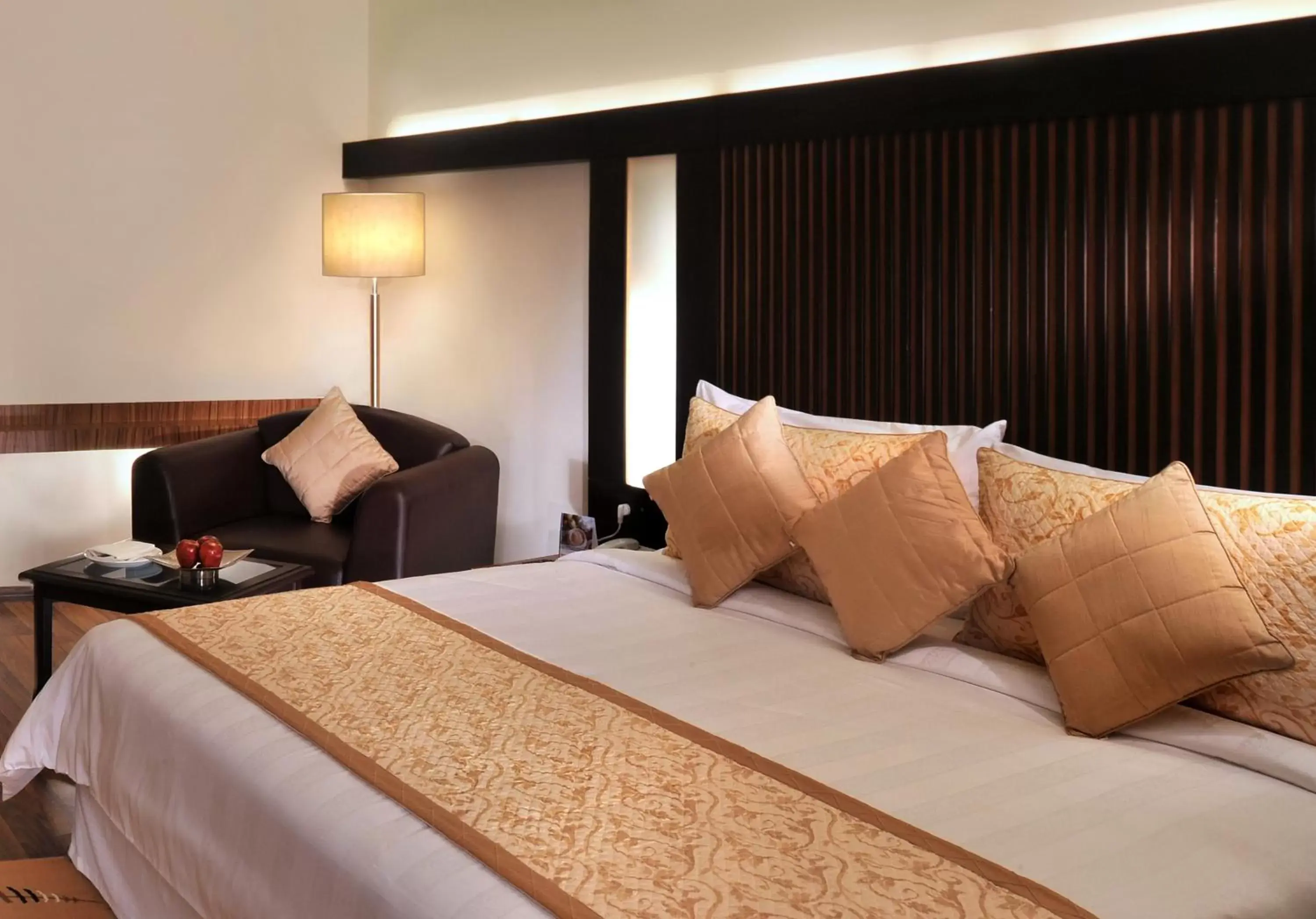 Bedroom, Bed in Fortune Inn Haveli, Gandhinagar - Member ITC's Hotel Group