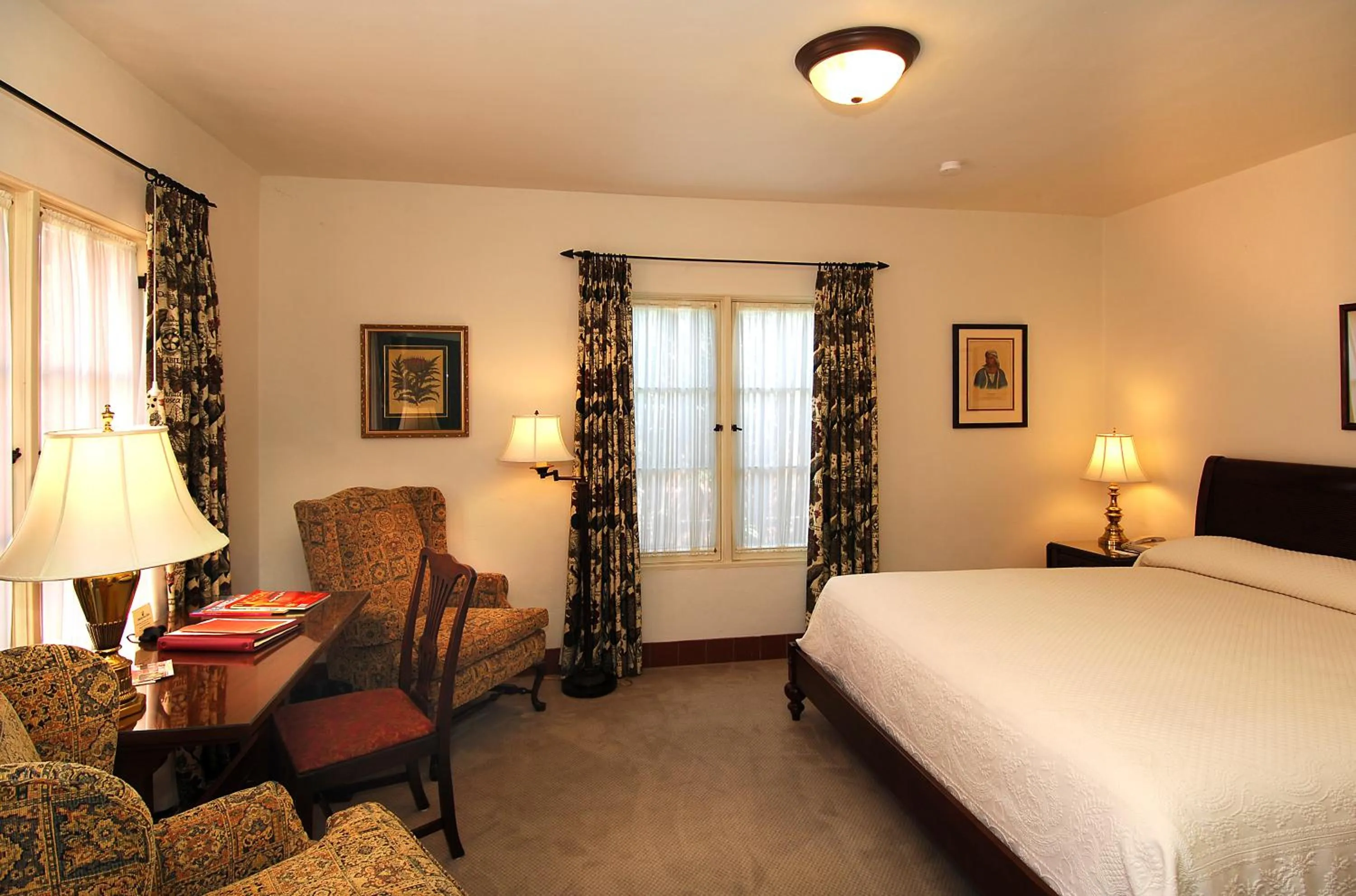 Bedroom, Bed in Arizona Inn