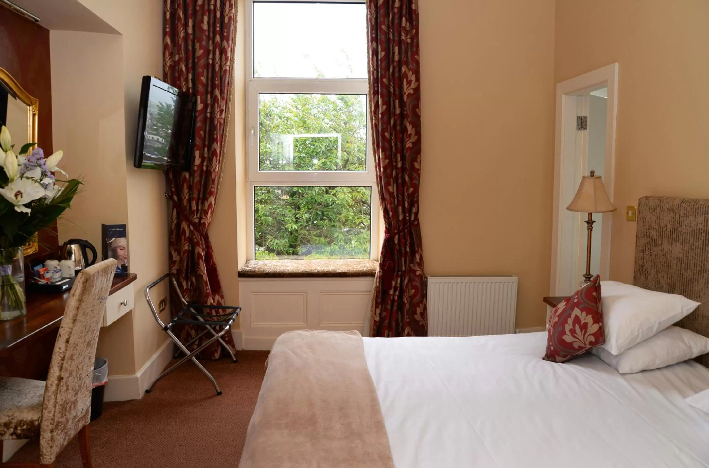 Decorative detail, Bed in Gabriel House Guesthouse