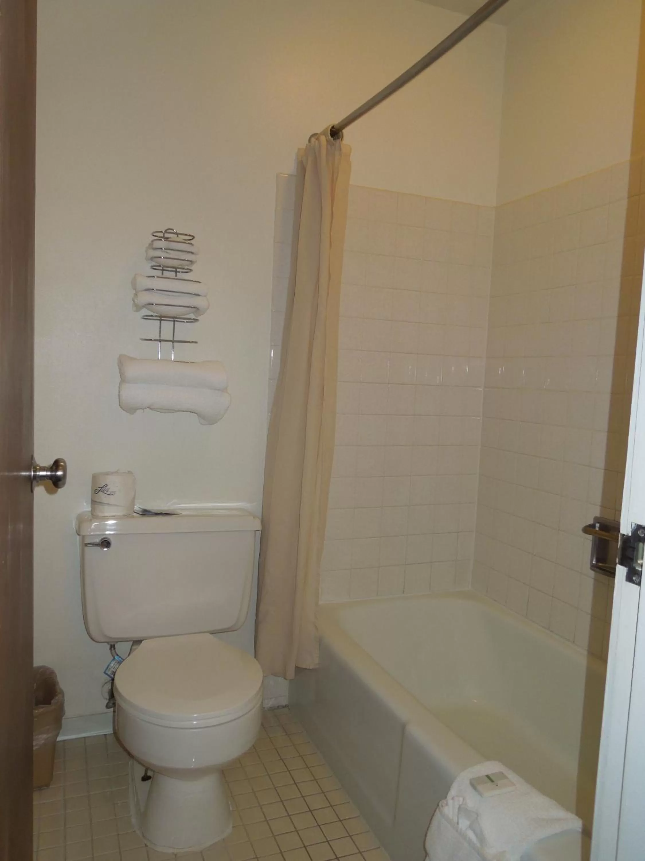 Bathroom in Travelodge by Wyndham Laramie