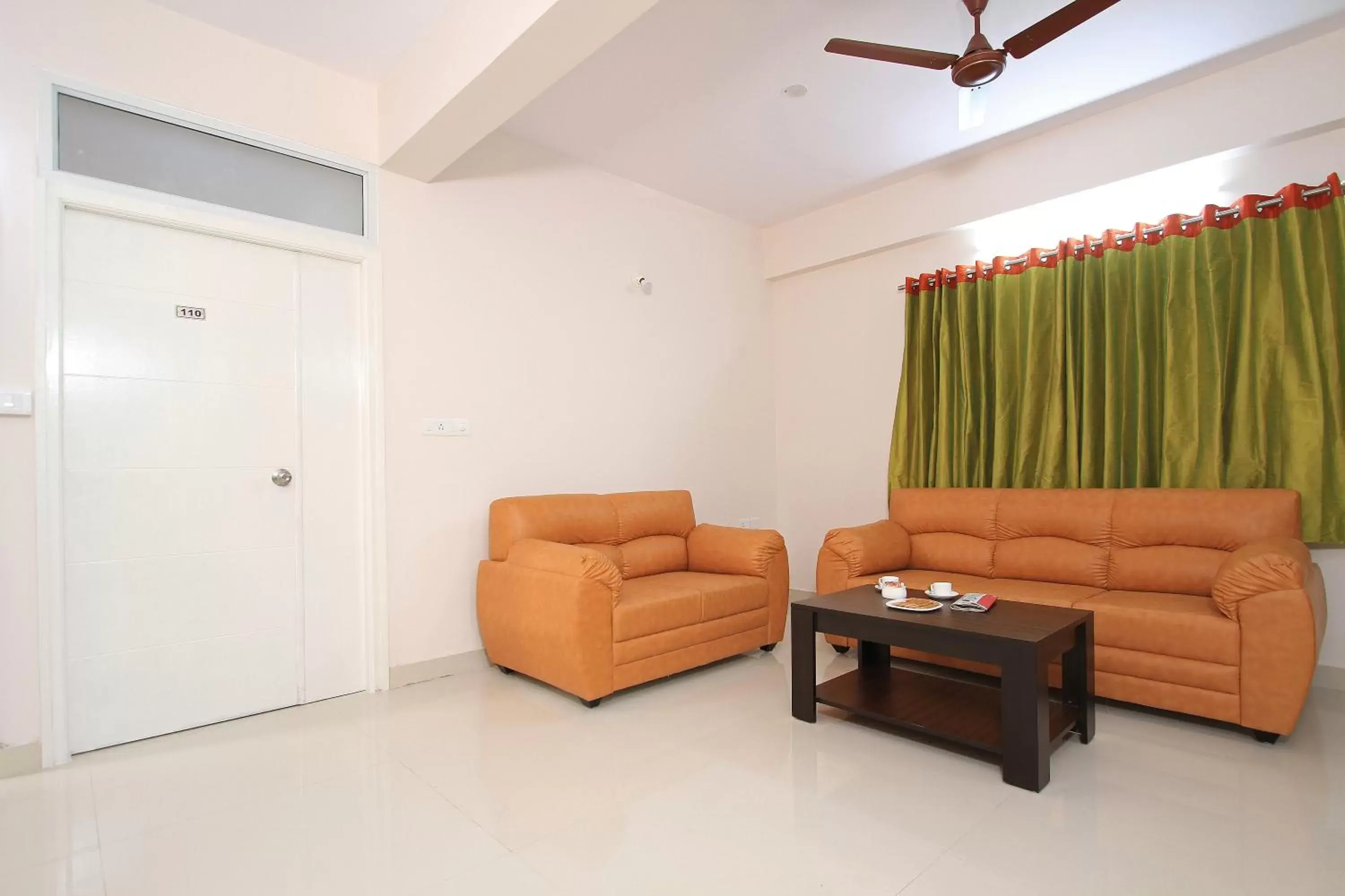 Living room, Seating Area in Arra Suites