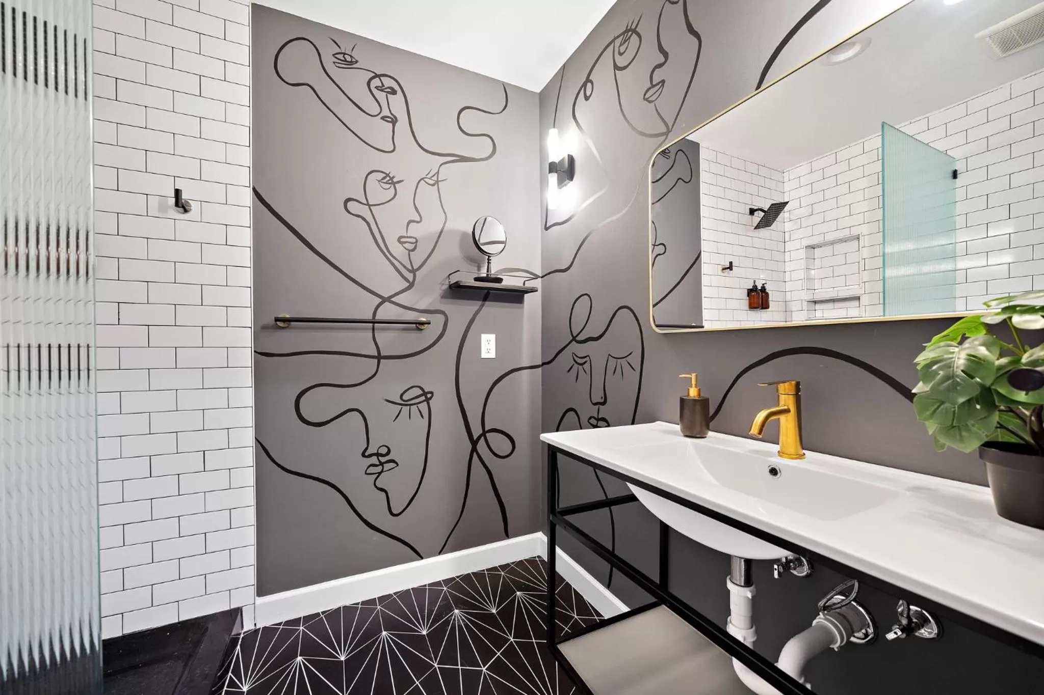 Bathroom in Wanderstay Boutique Hotel