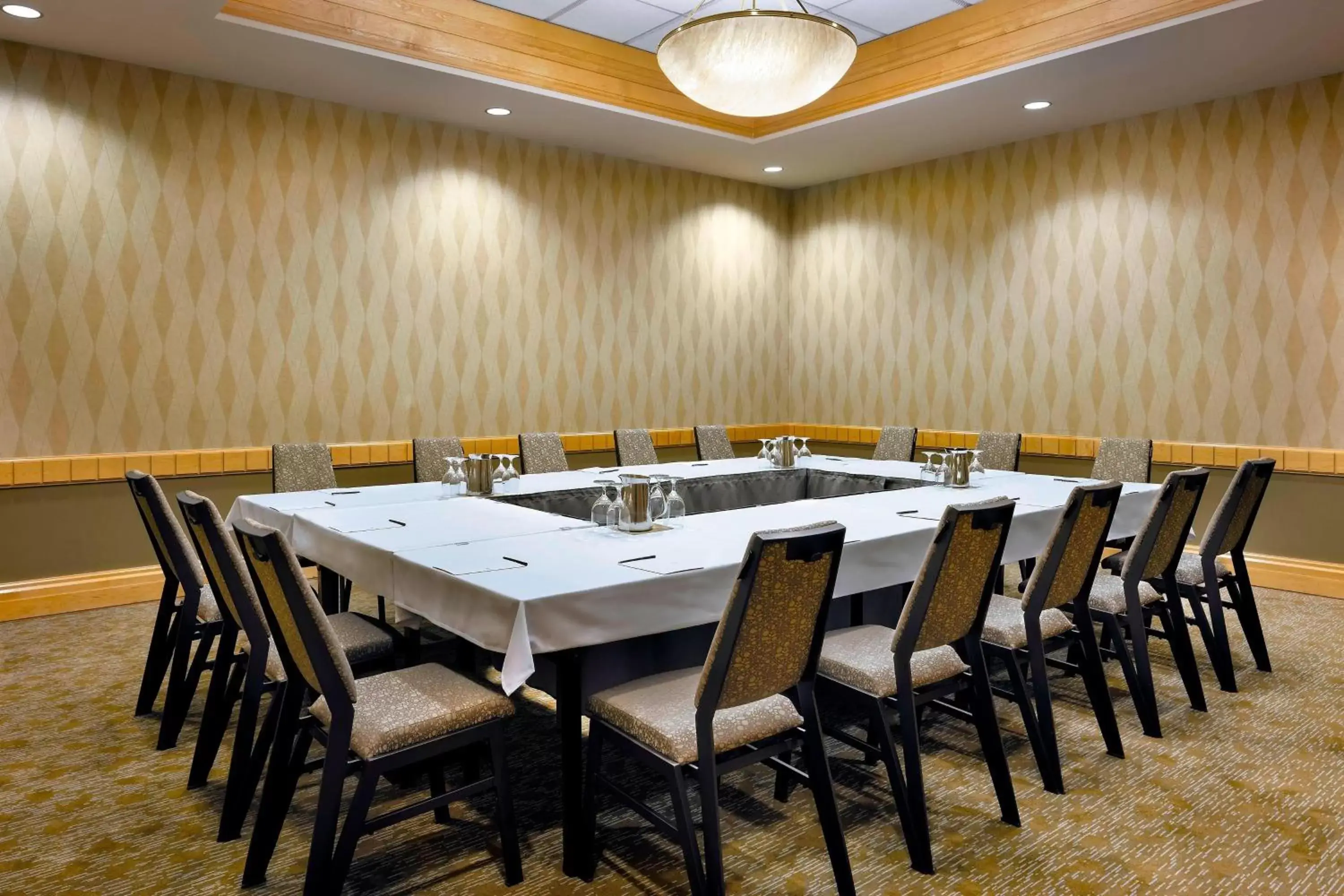 Meeting/conference room in The Westin Bayshore, Vancouver