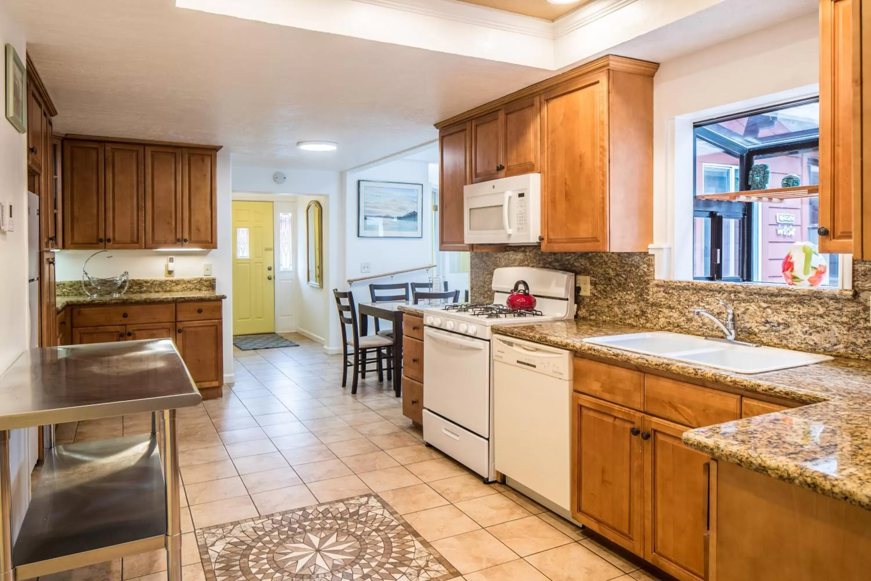 Kitchen or kitchenette, Kitchen/Kitchenette in Andril Fireplace Cottages