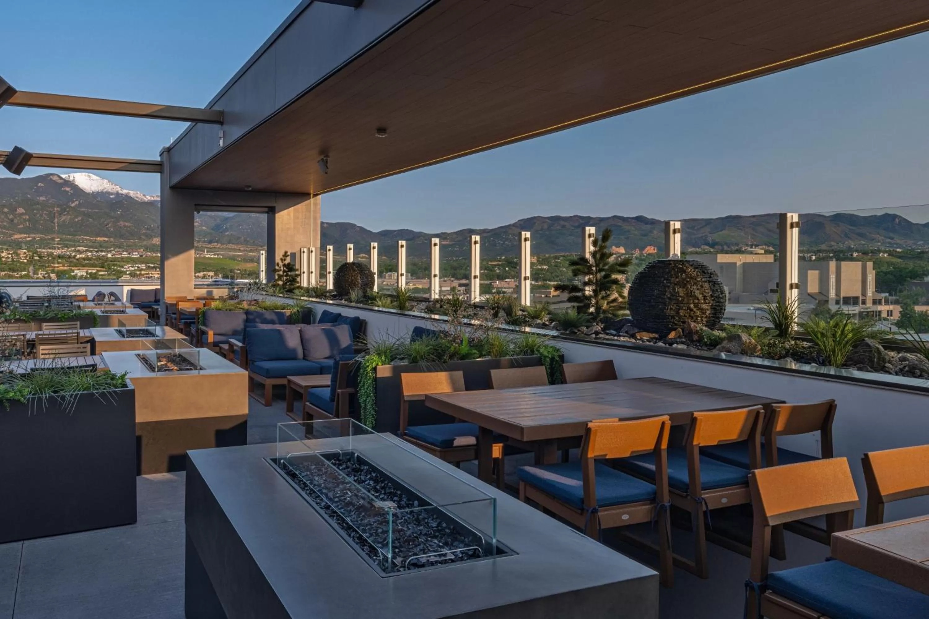 Restaurant/places to eat in Element Colorado Springs Downtown