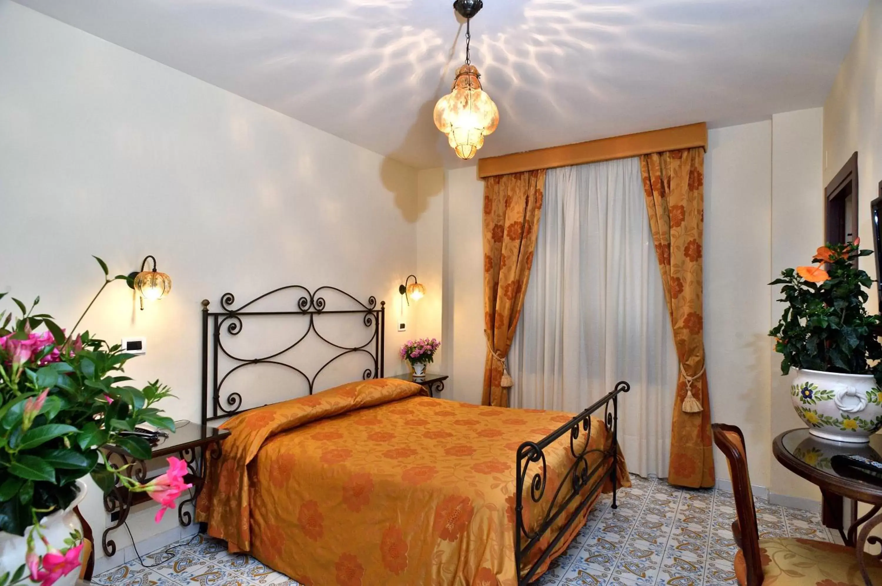 Photo of the whole room, Bed in Hotel La Tonnarella