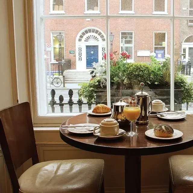 Continental breakfast in Albany House