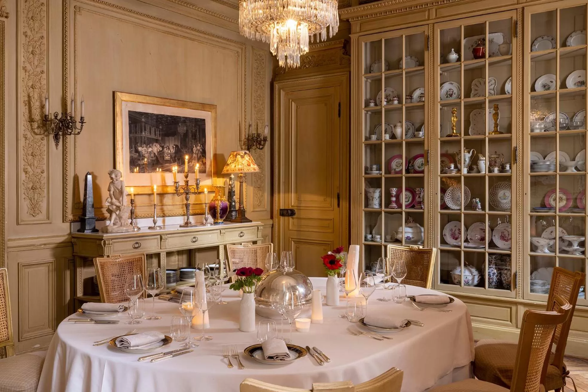 Business facilities in La Mirande