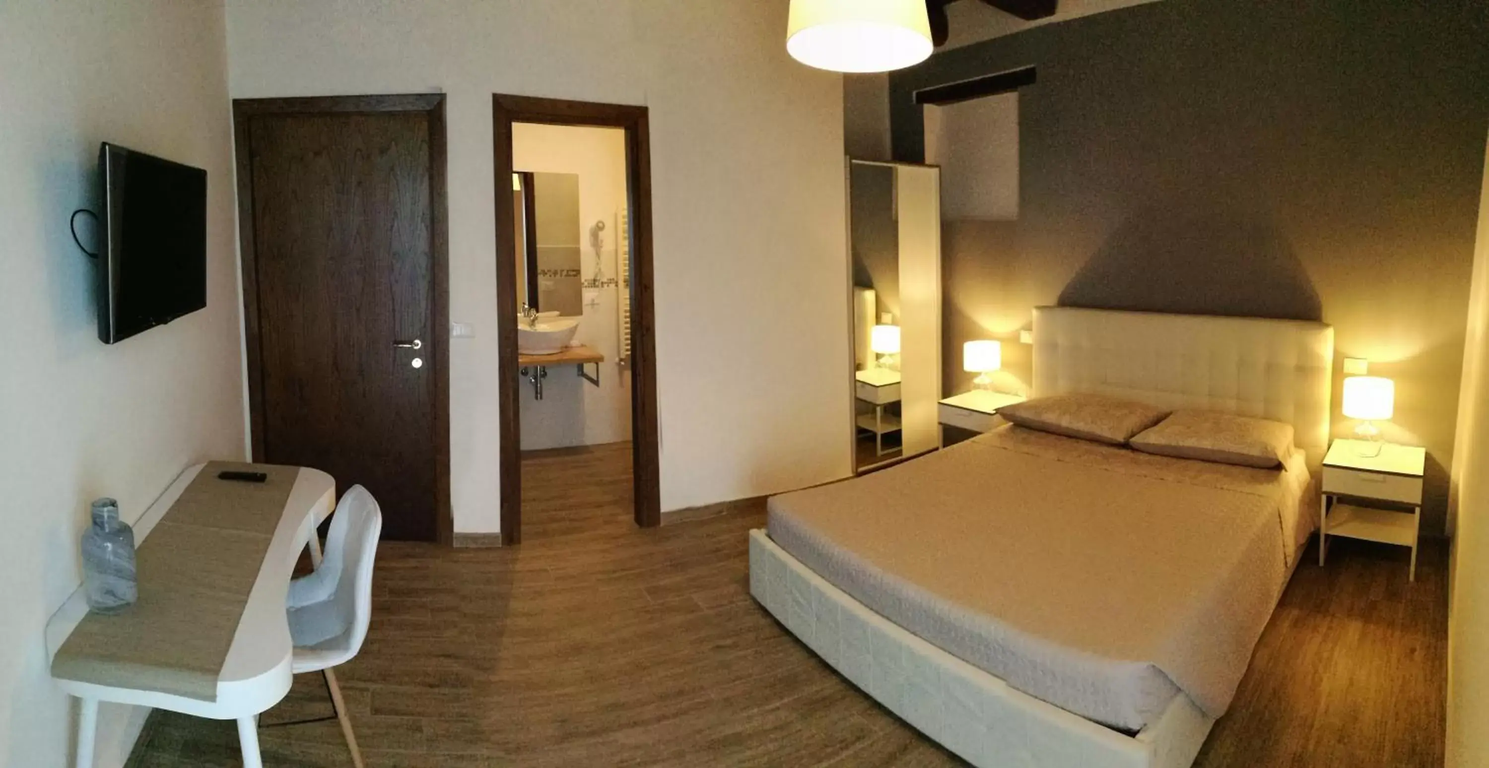 Photo of the whole room, Bed in Il Casale dei Nonni