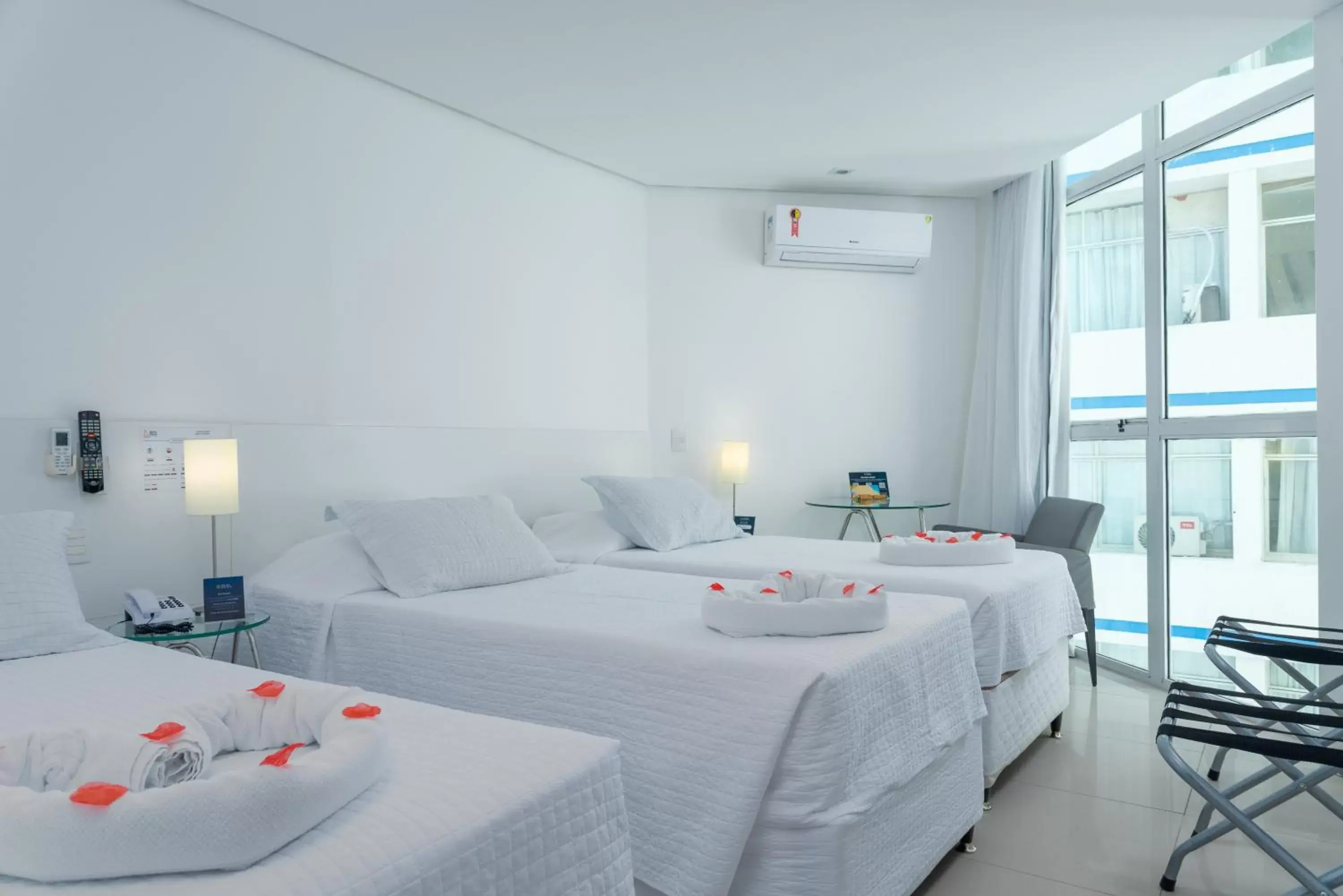 Bed in Hotel Brisa Praia