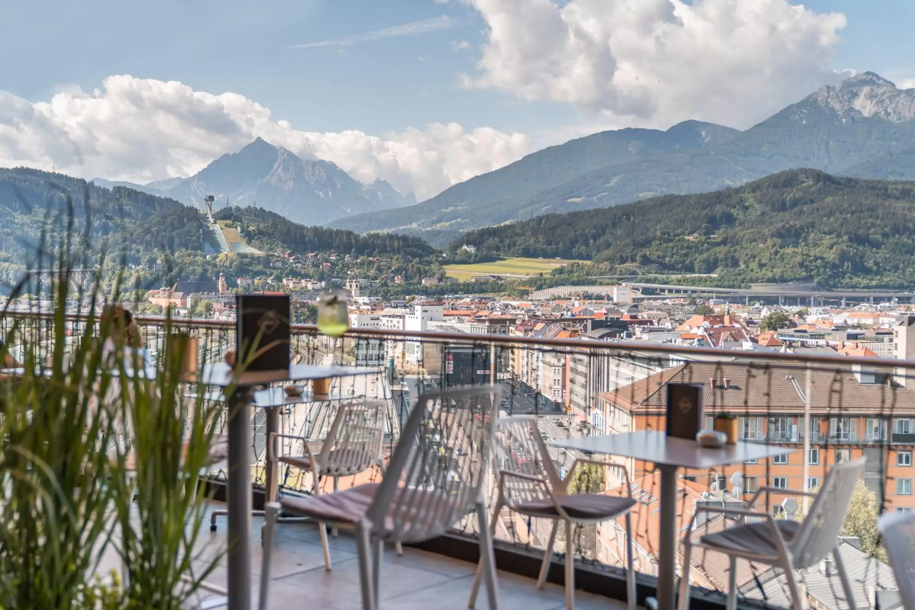 Balcony/Terrace, Mountain View in aDLERS Hotel Innsbruck