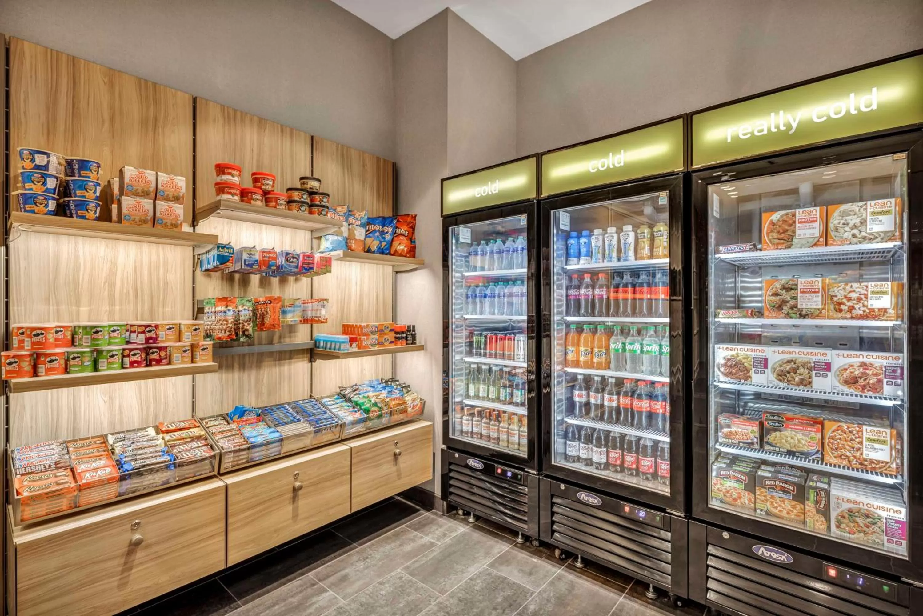 Restaurant/places to eat in Home2 Suites by Hilton Raleigh West Lenovo Center