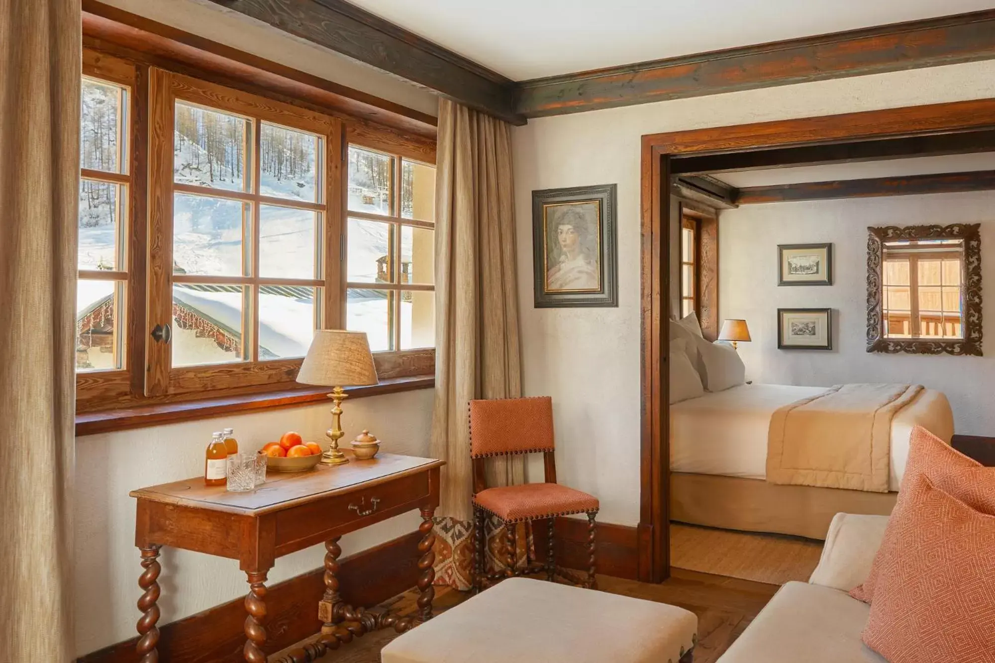 Bedroom, Seating Area in Airelles Val d'Isère
