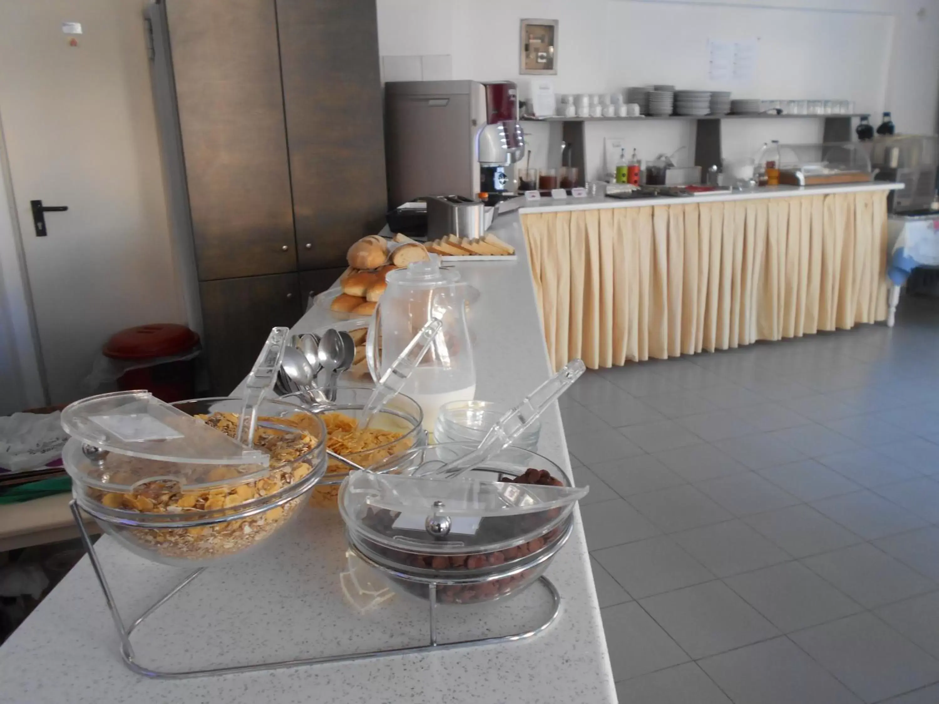 Buffet breakfast, Restaurant/Places to Eat in Hotel Koala