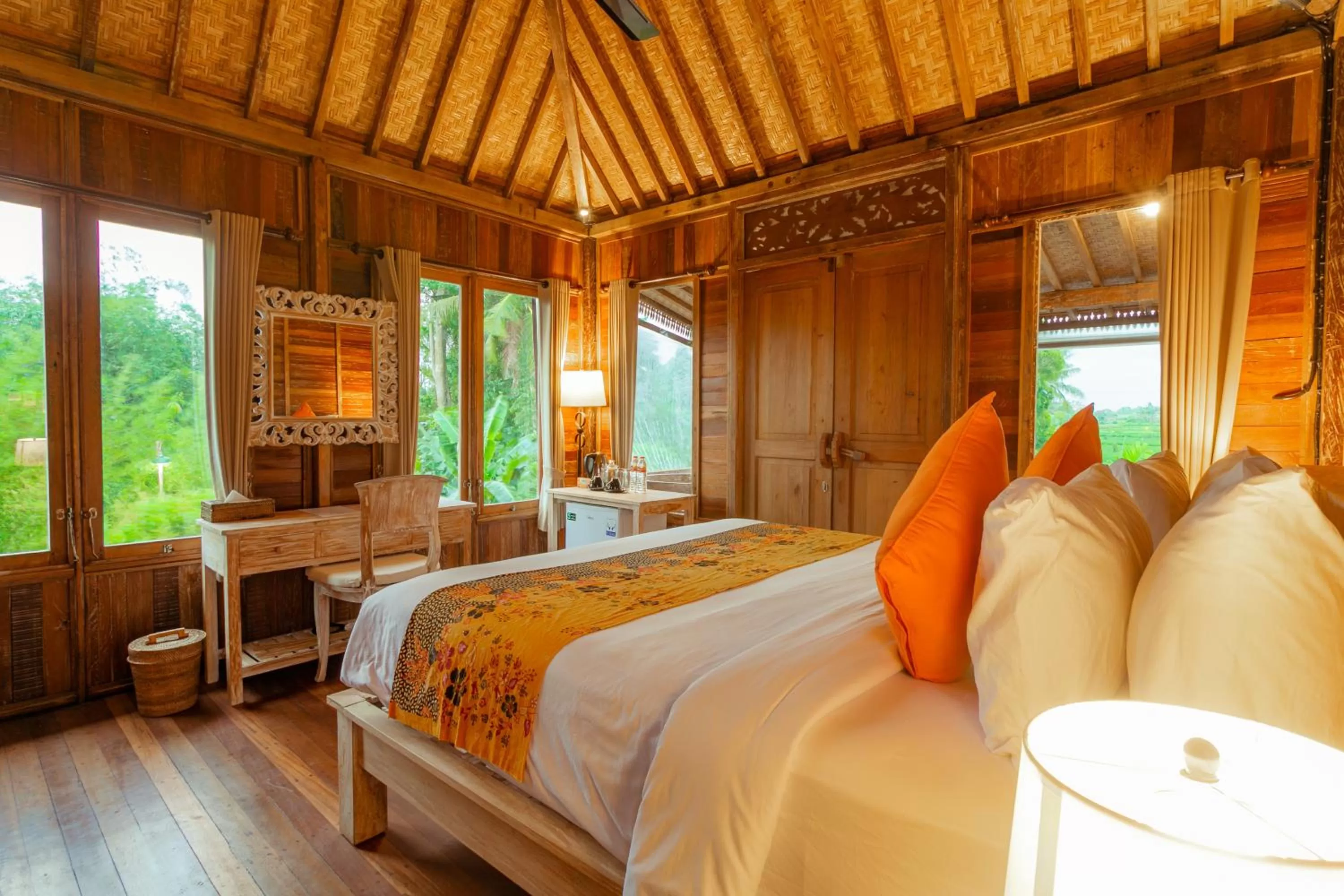 Bed in Nauna Villa Ubud