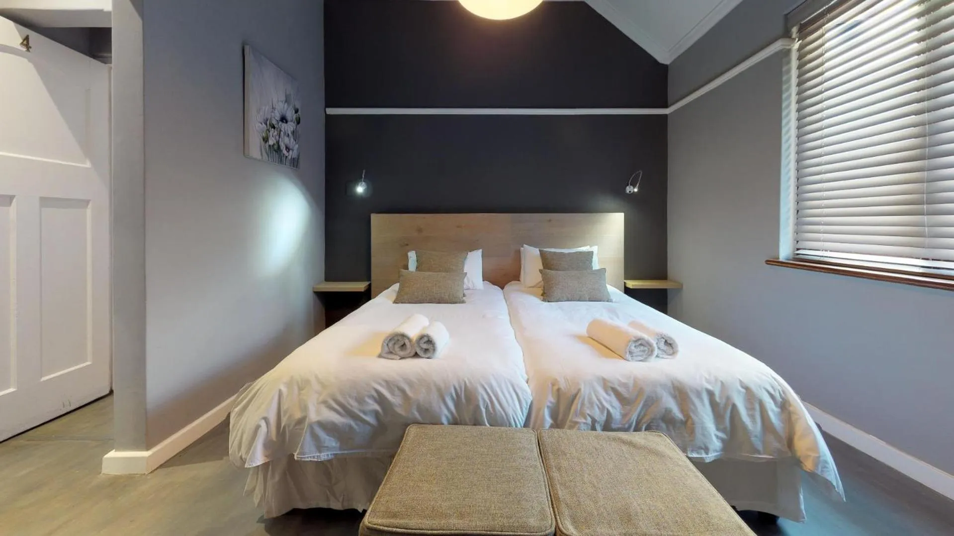 Bed in Port View Guest House