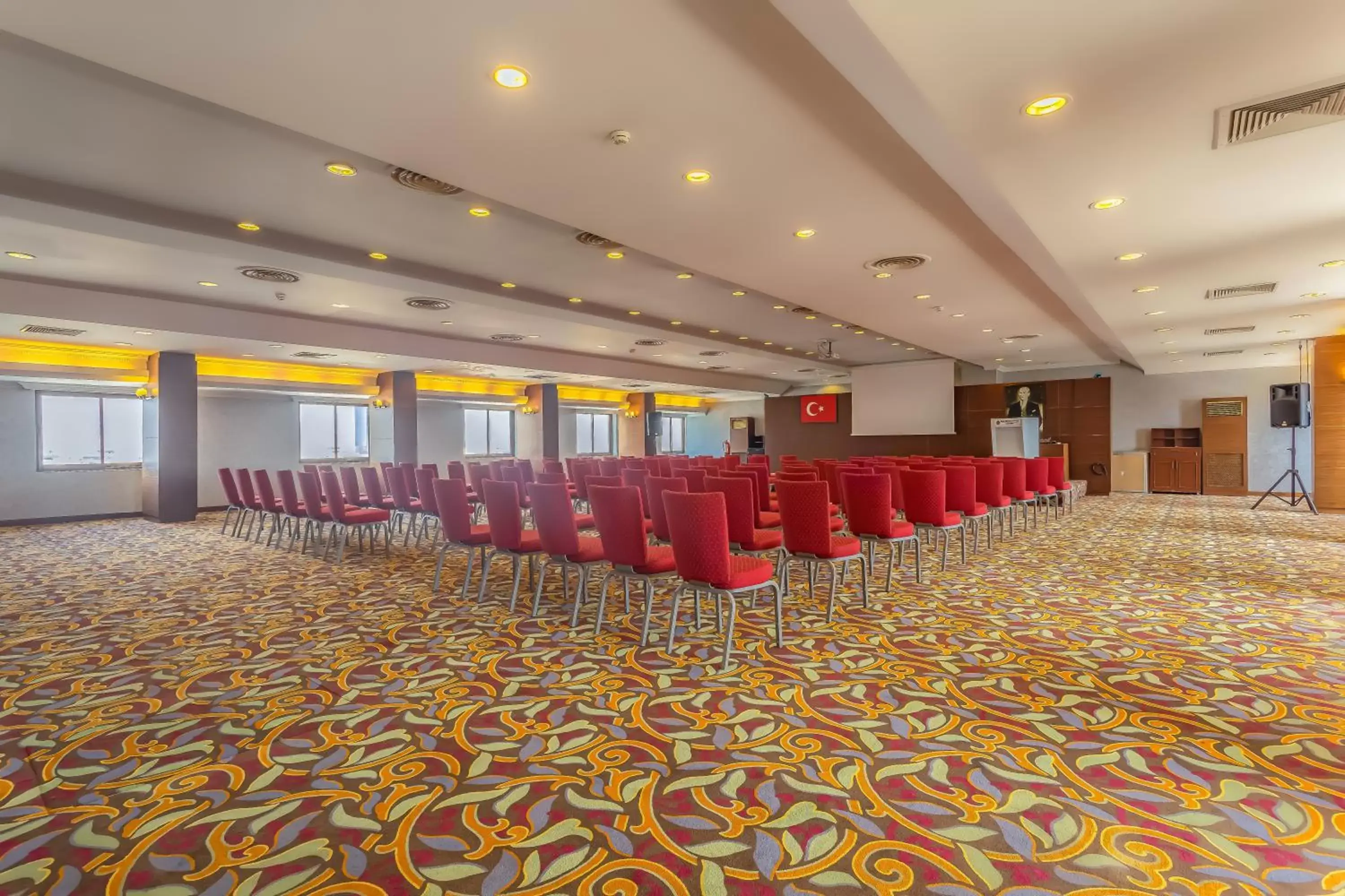 Meeting/conference room, Banquet Facilities in Best Western Plus Khan Hotel