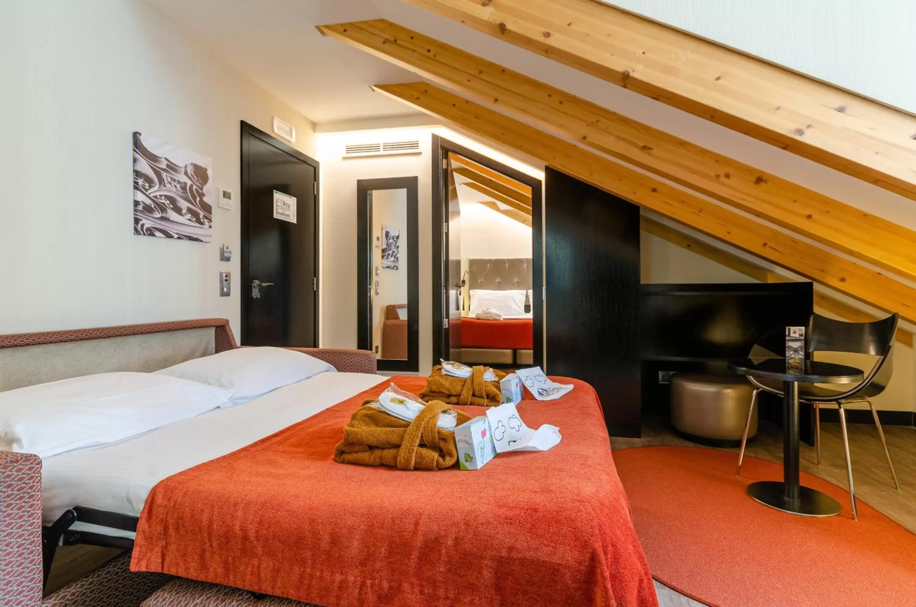 Bedroom, Bed in Hotel Santa Justa