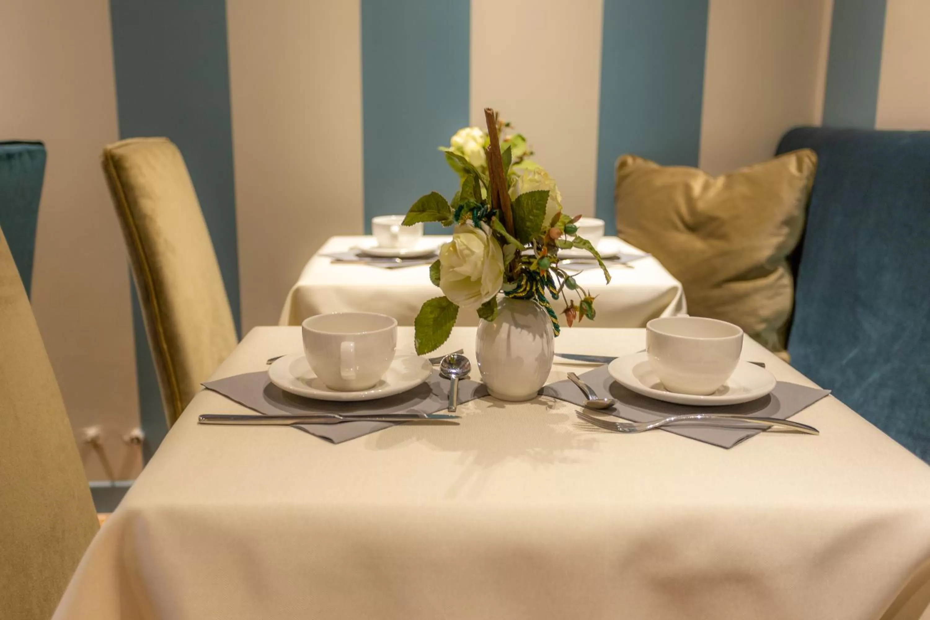 Dining area in Hotel Tiziano