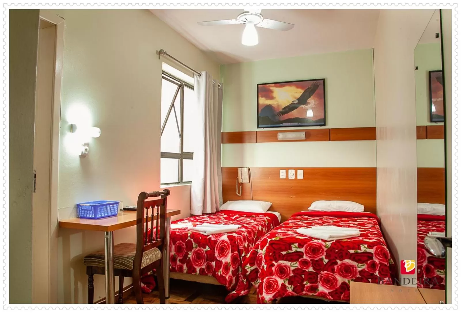 Bedroom, Bed in Bandeira Hotel