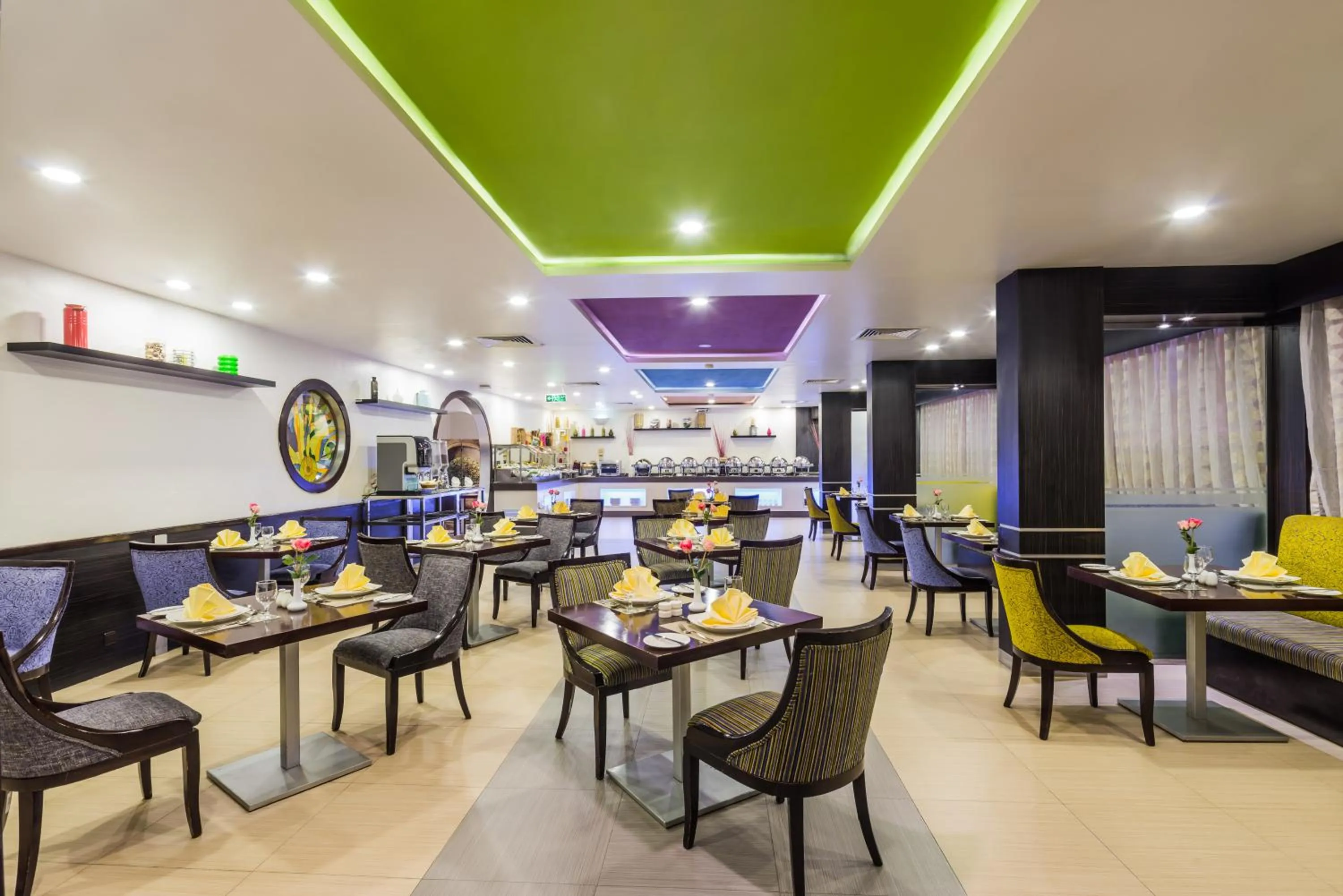 Restaurant/places to eat in Mena Hotel Nasiriah Riyadh