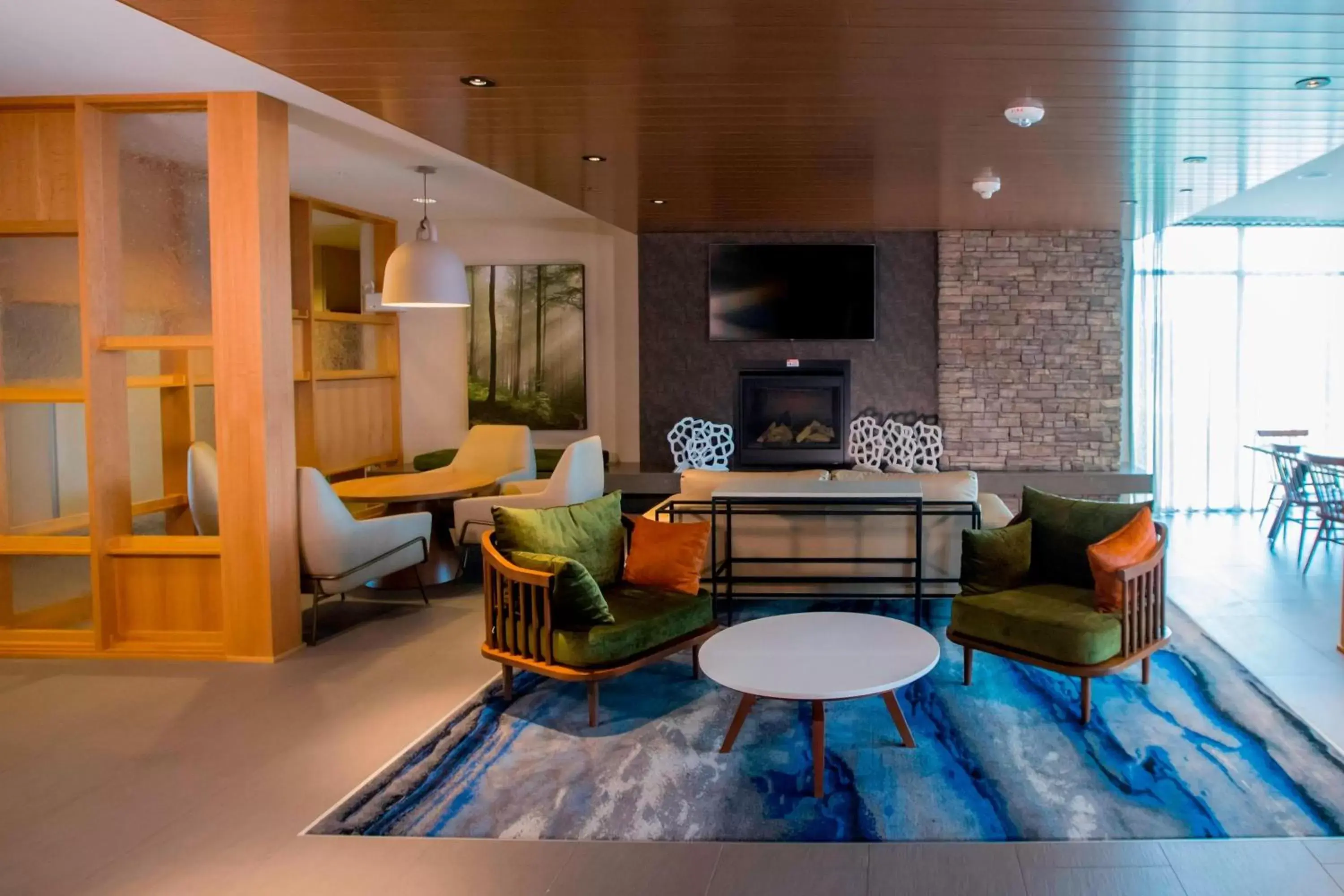 Lobby or reception, Seating Area in Fairfield Inn & Suites By Marriott Alexandria