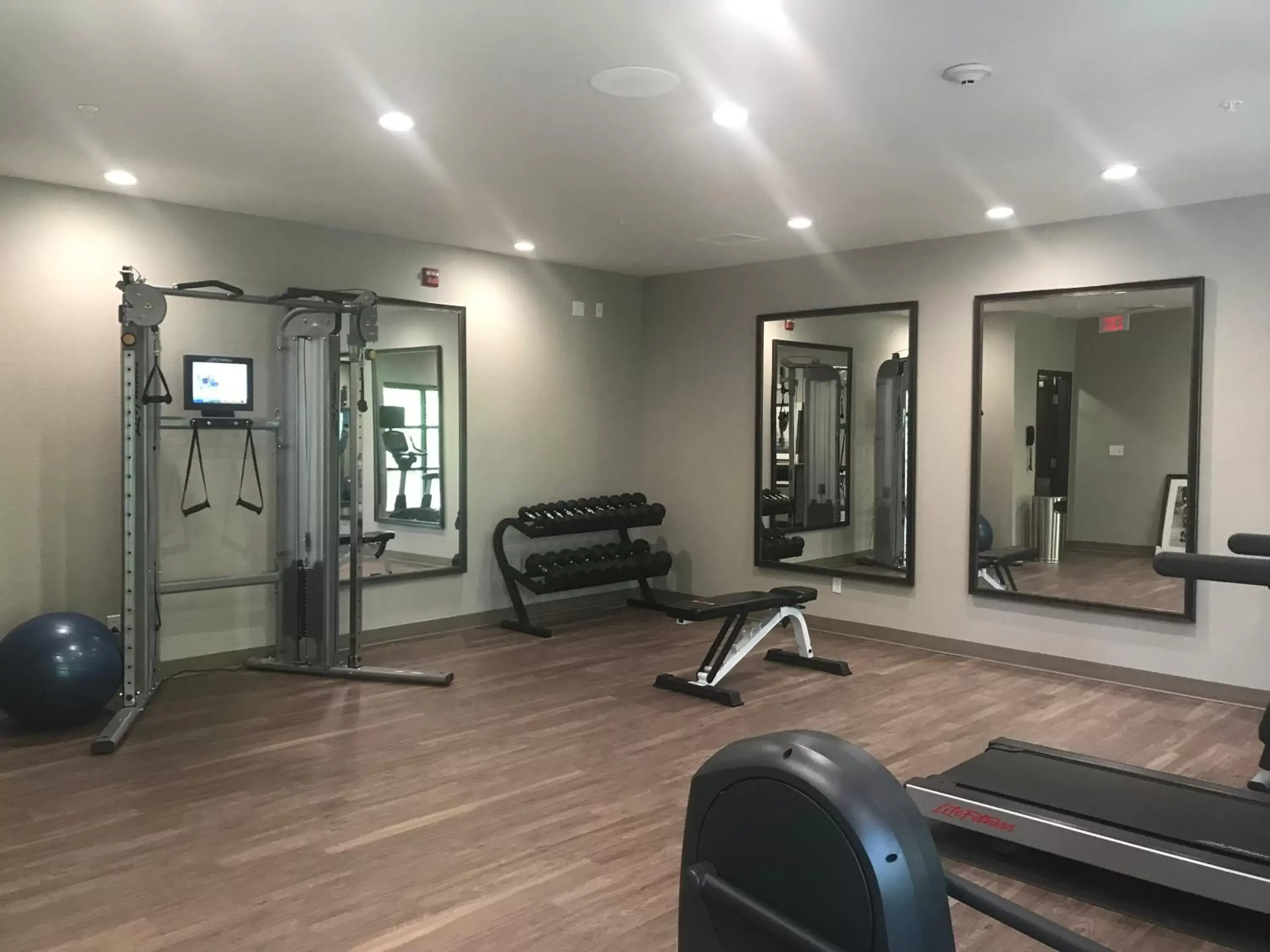 Fitness centre/facilities, Fitness Center/Facilities in Staybridge Suites Columbia-Highway 63 & I-70, an IHG Hotel