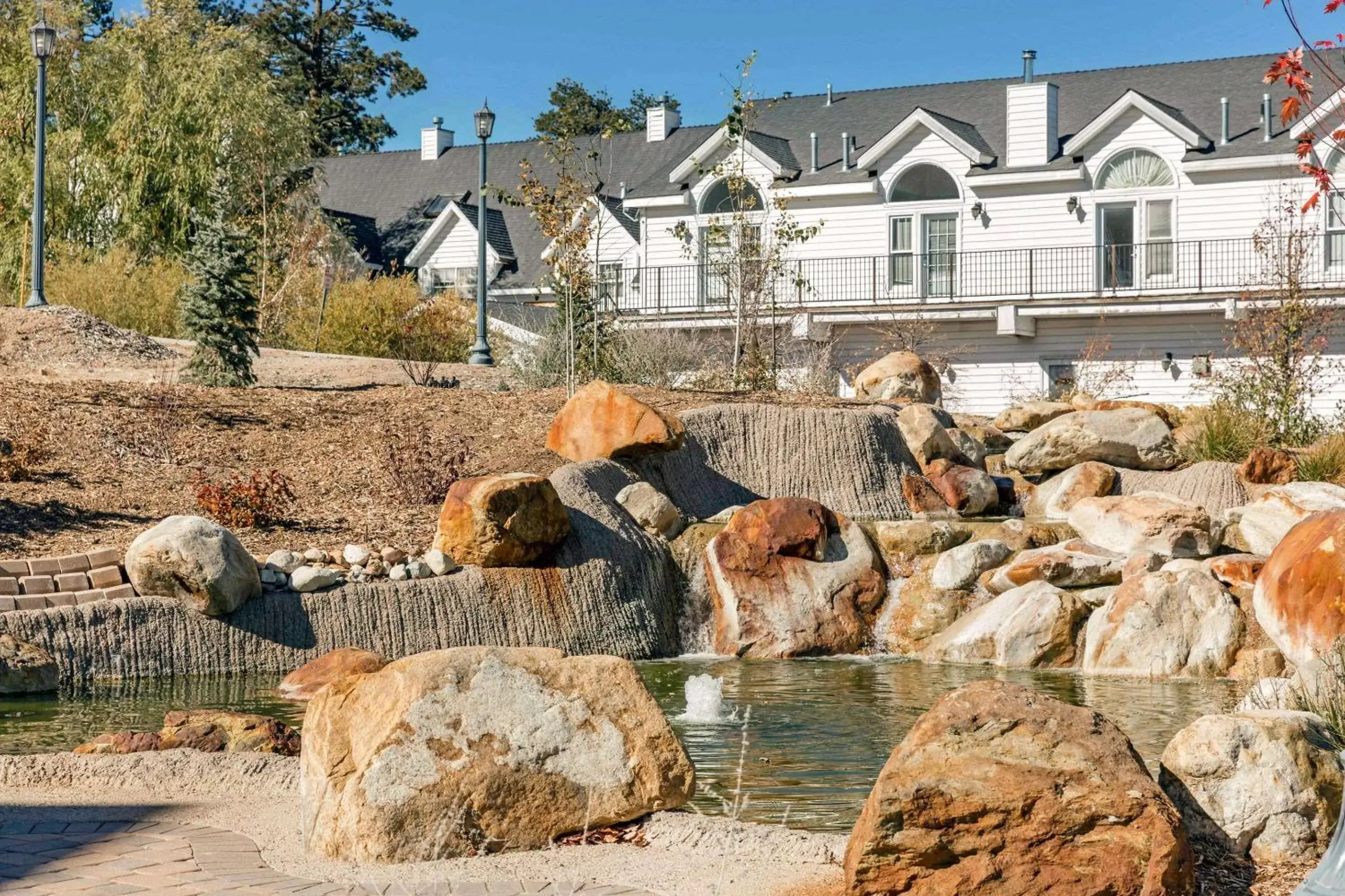 Property building in Bluegreen Vacations Big Bear Village, Ascend Resort Collection