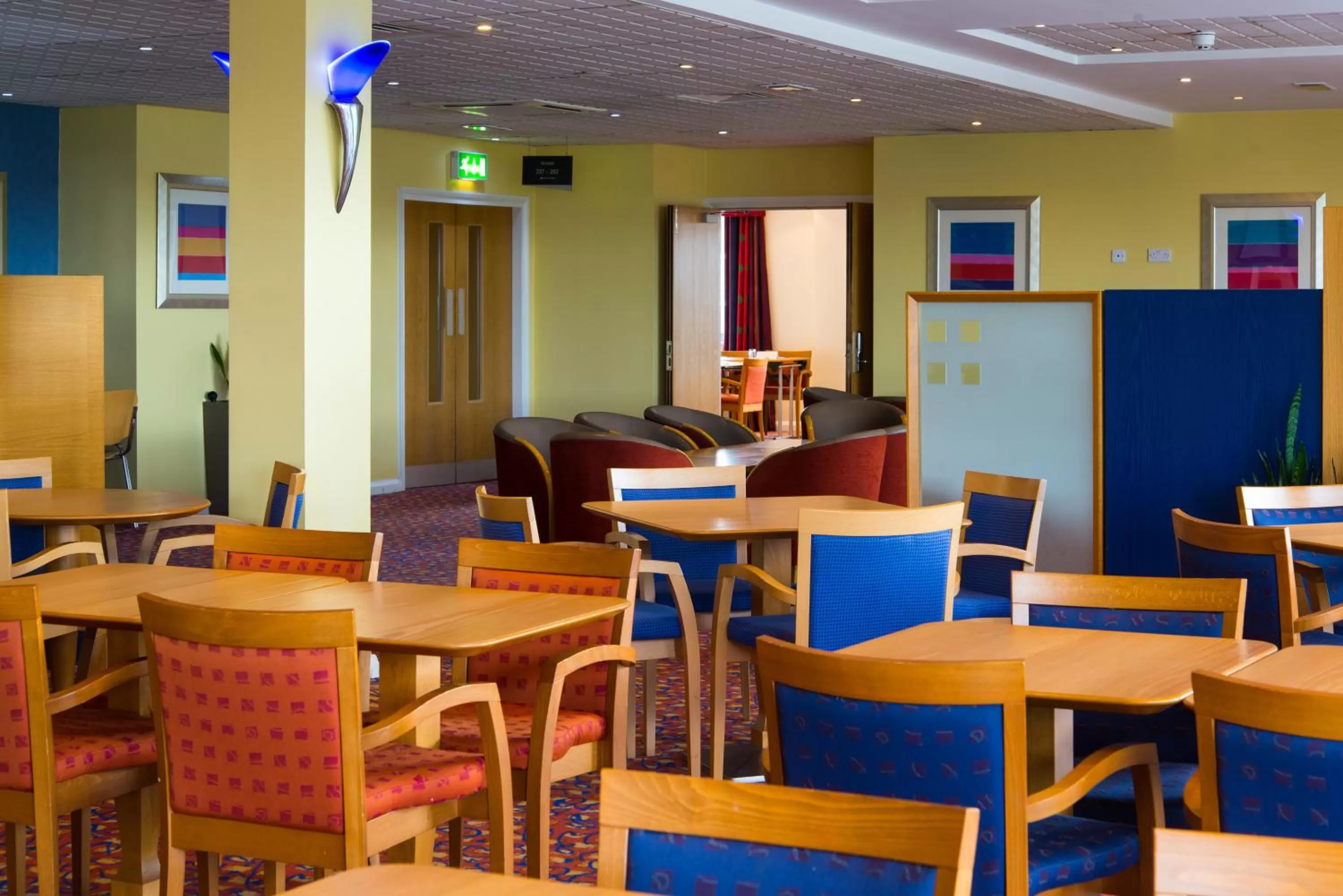 Breakfast in Holiday Inn Express Bradford City Centre by IHG