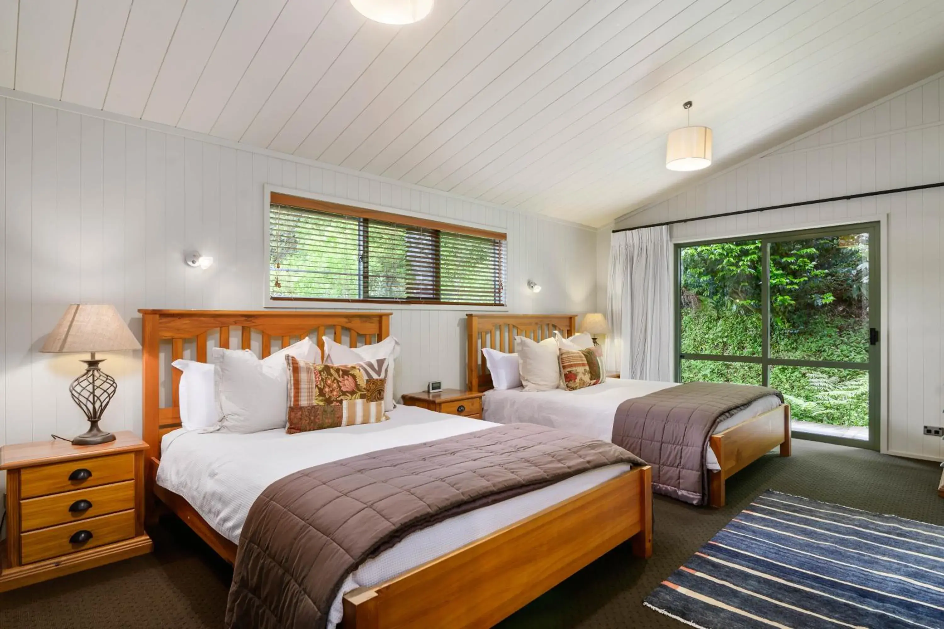 Bedroom, Bed in Koura Lodge