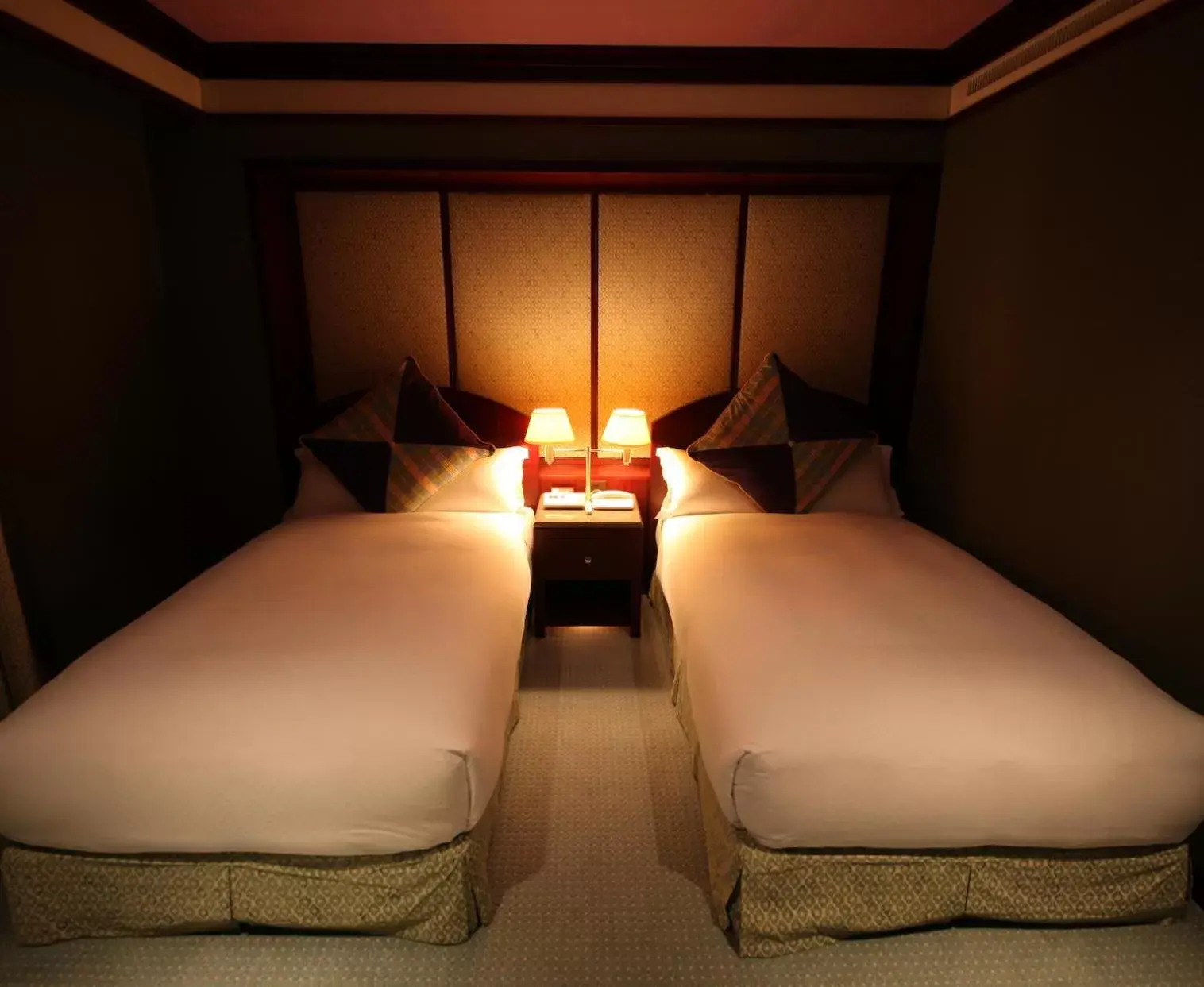 Bed in Mito Plaza Hotel