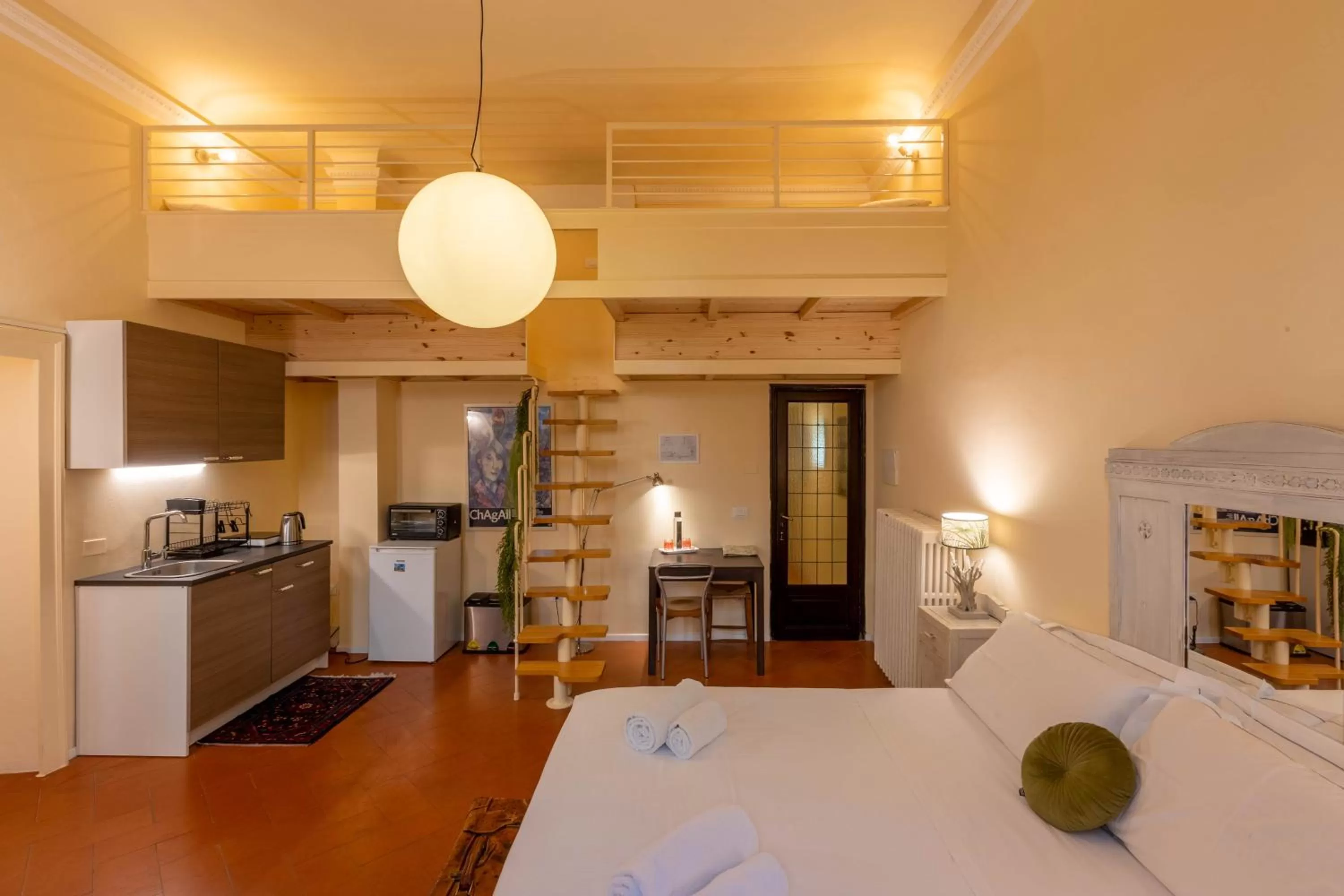 Bedroom, Bed in Secret Garden Firenze B&B