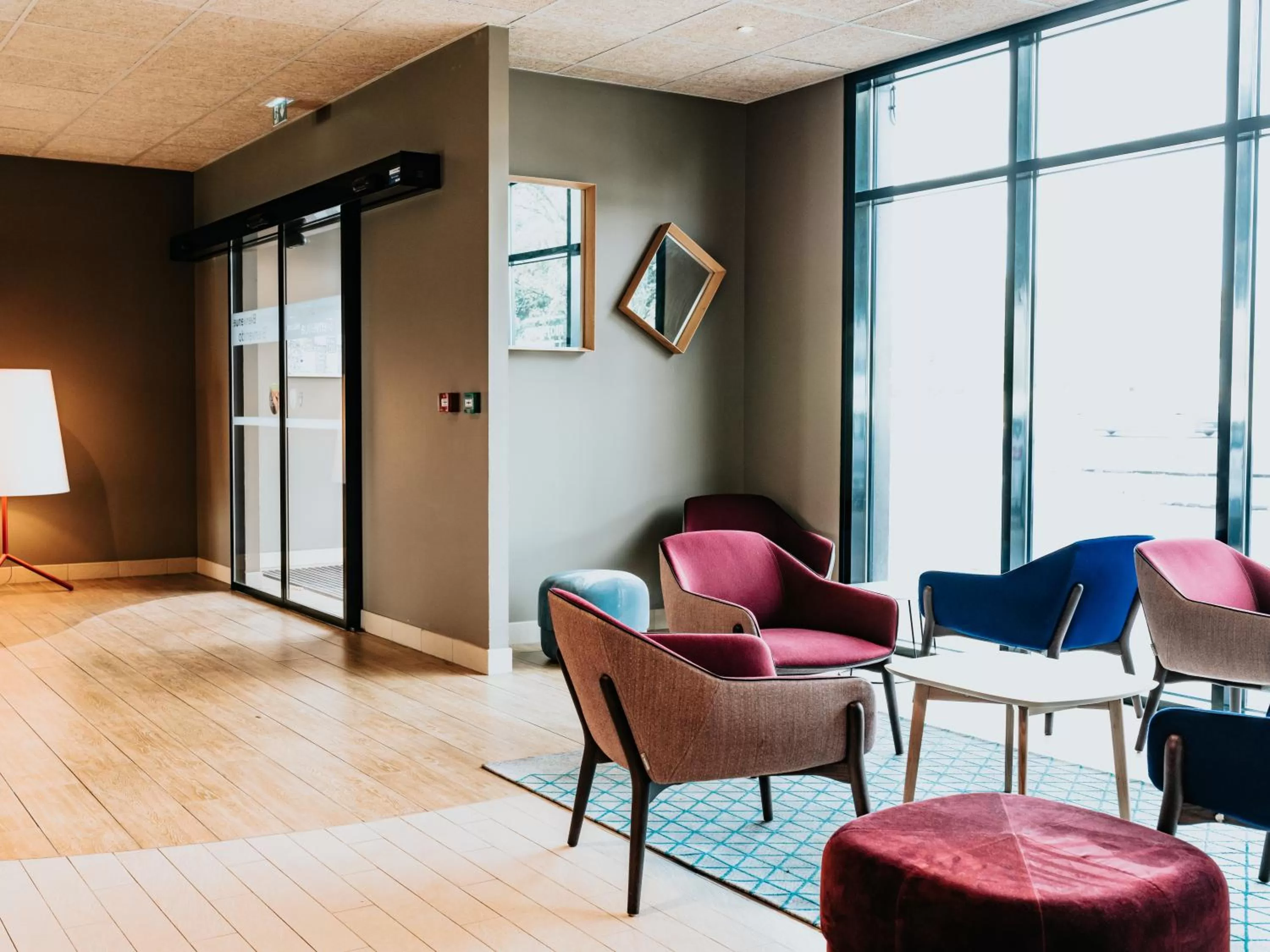 Living room in Ibis Rouen Centre Rive Gauche Mermoz