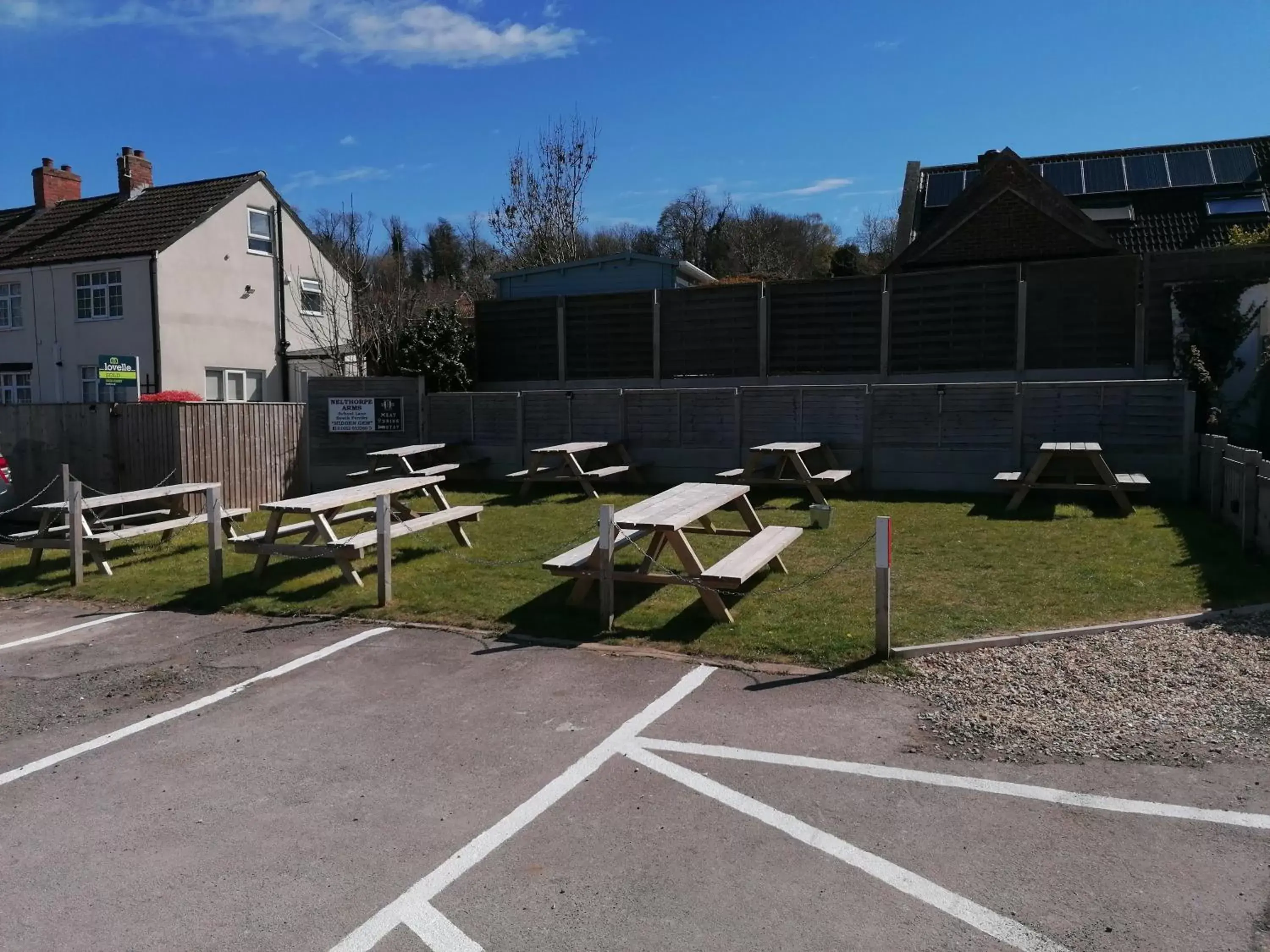 Garden, Property Building in Nelthorpe Arms