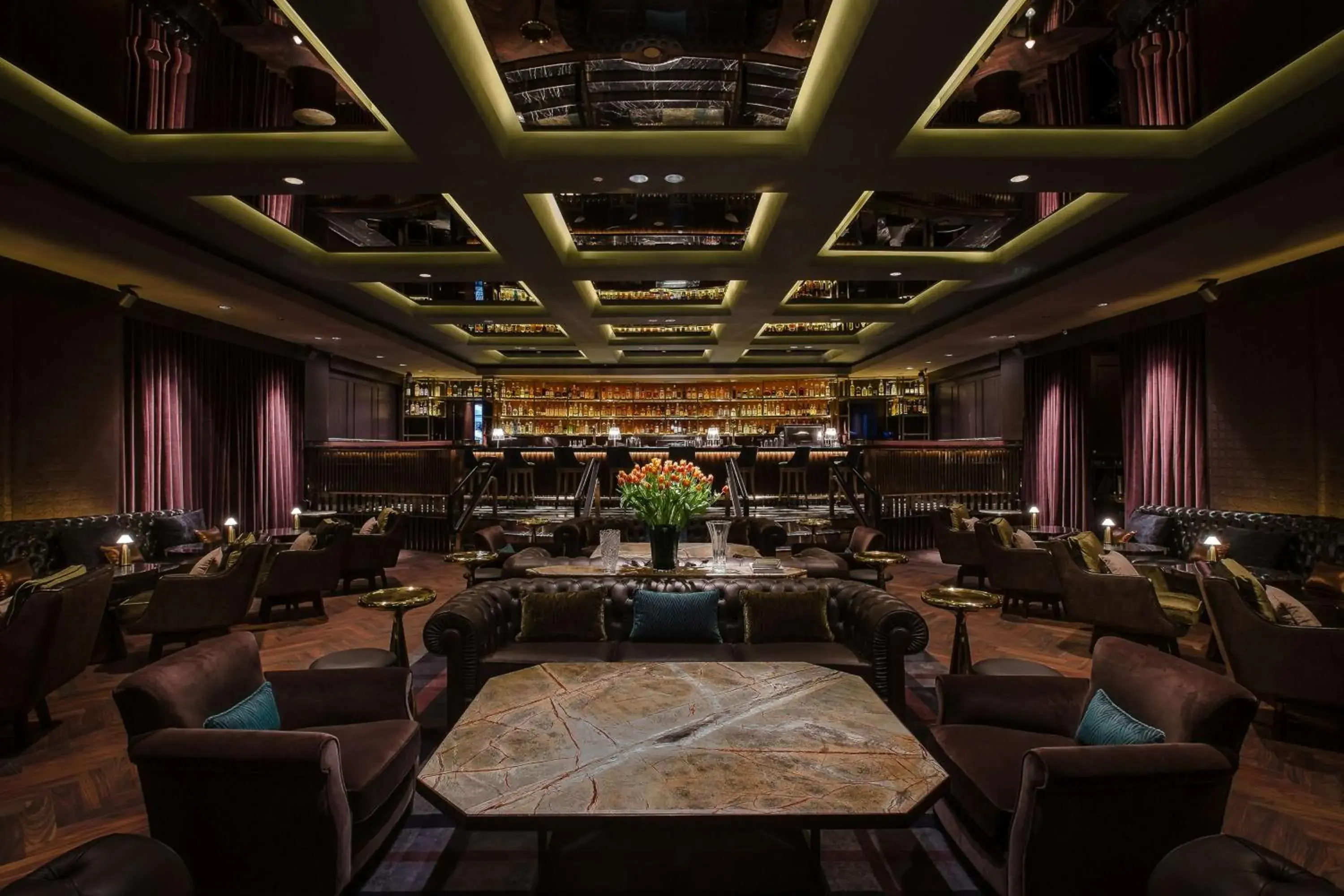 Lounge or bar, Restaurant/Places to Eat in Conrad Singapore Orchard