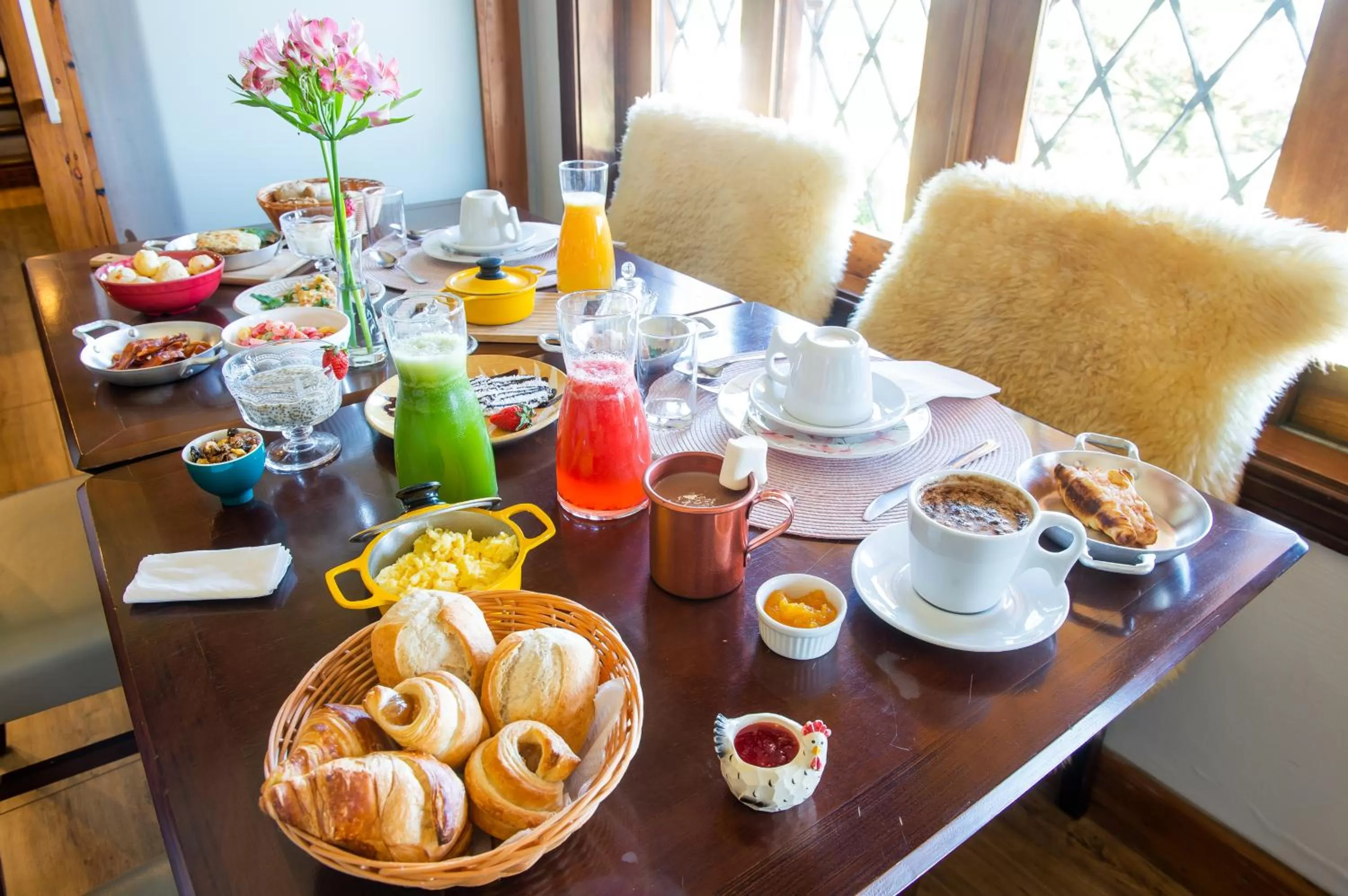 Restaurant/places to eat in Pousada das Lavandas