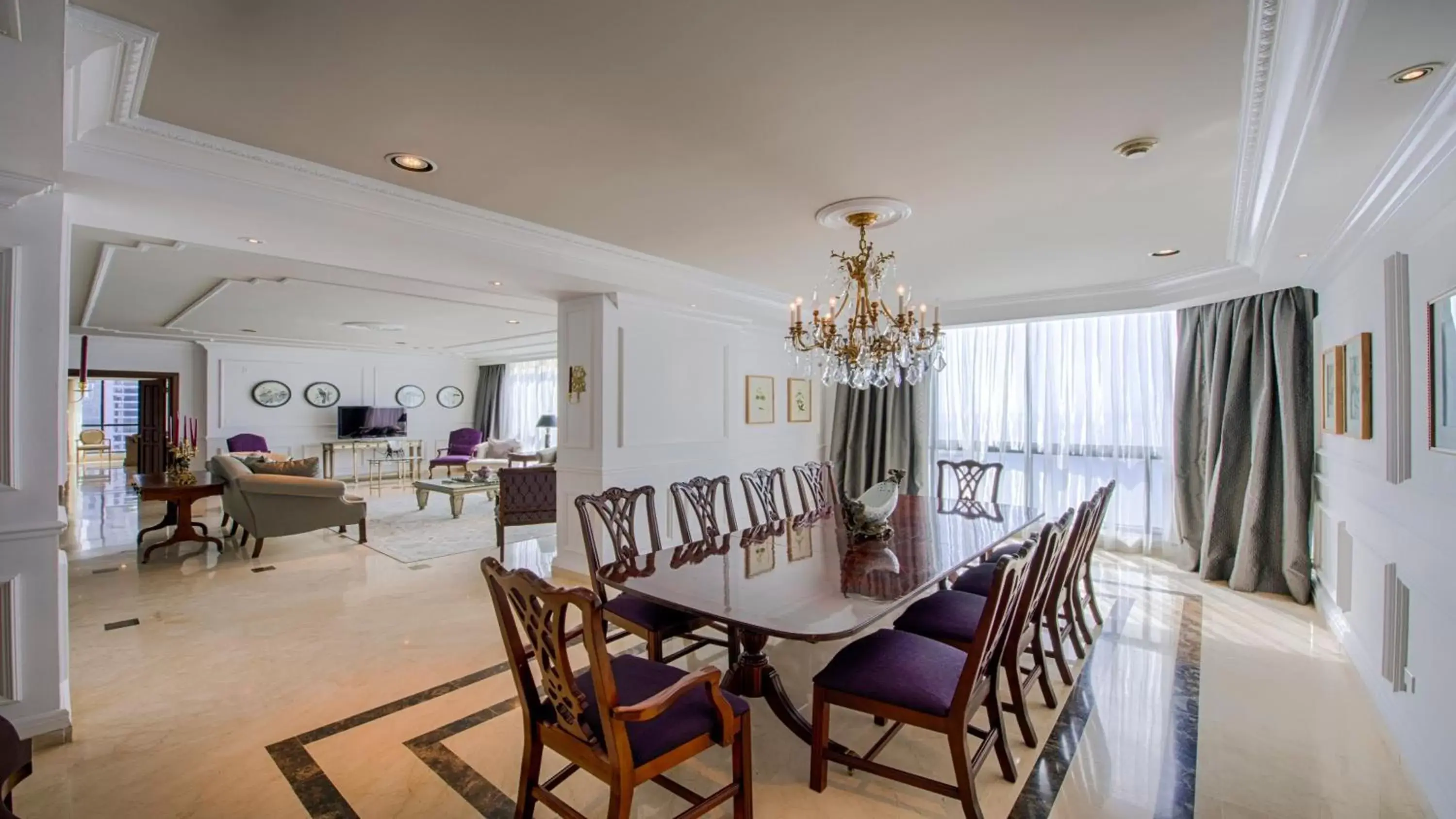 Bedroom, Dining Area in Intercontinental Miramar Panama, an IHG Hotel