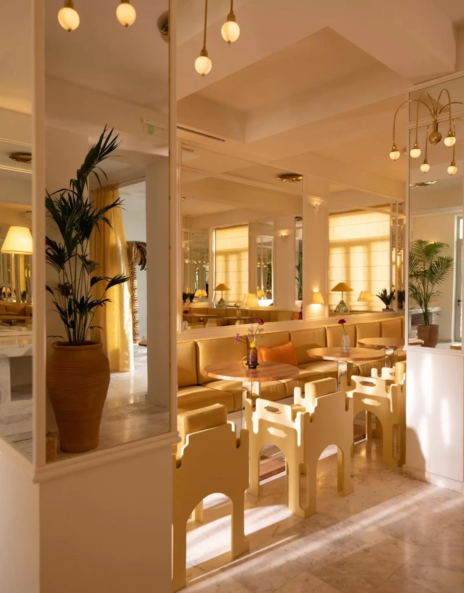 Lobby/Reception in Apollo Palm Hotel