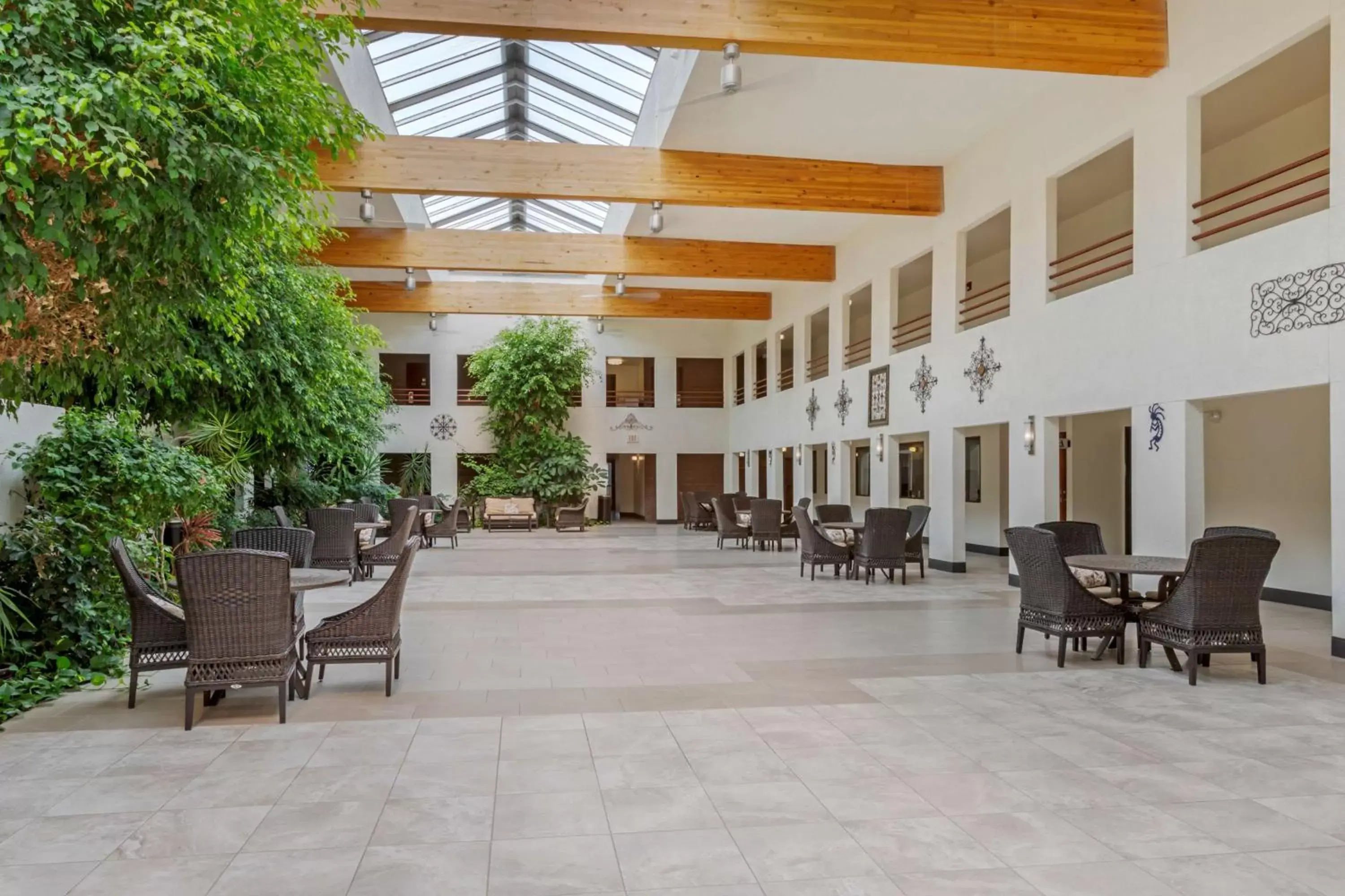 Property building in Best Western Pecos Inn Property building in Best Western Pecos Inn