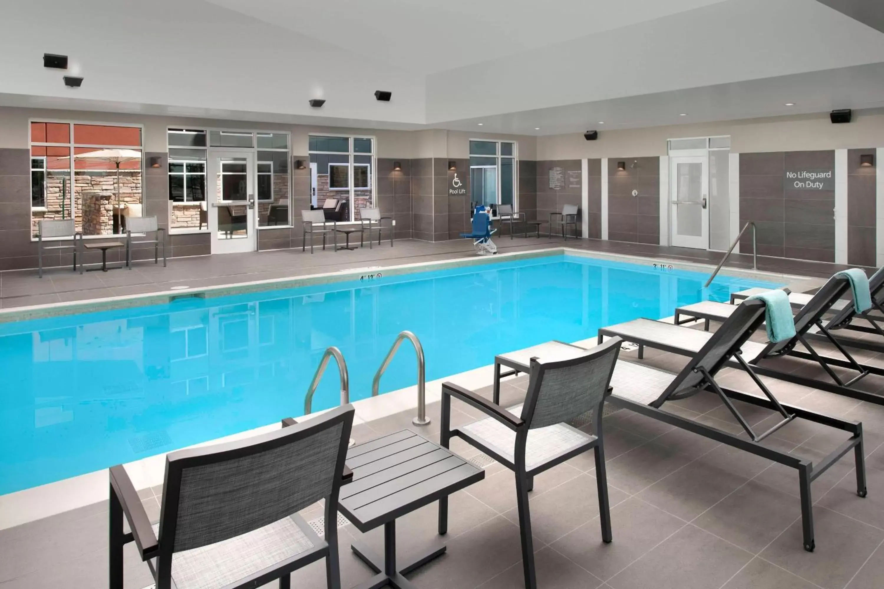 Swimming Pool in Residence Inn by Marriott Denver Airport/Convention Center