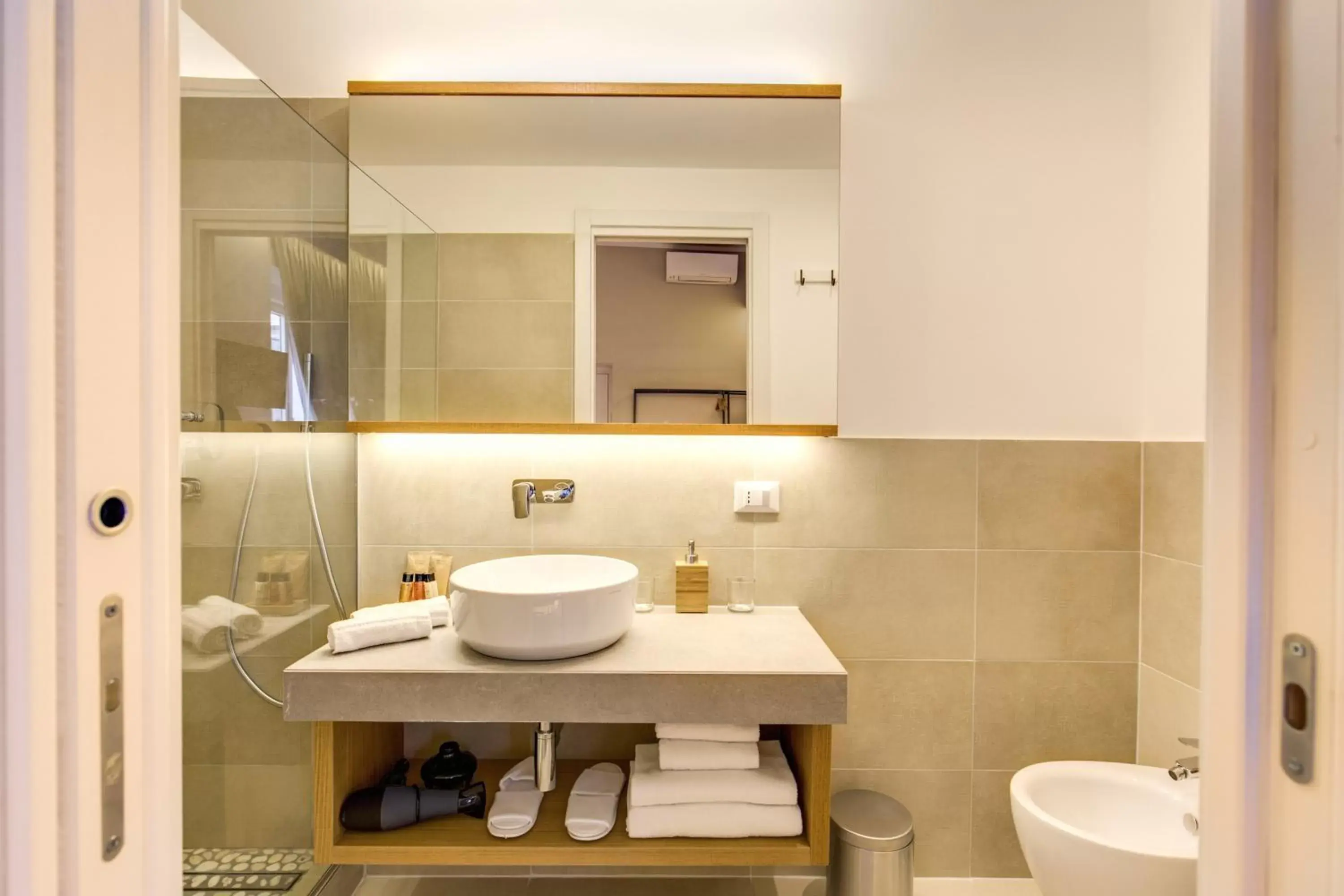 Bathroom in The Spanish Suite Campo de' Fiori