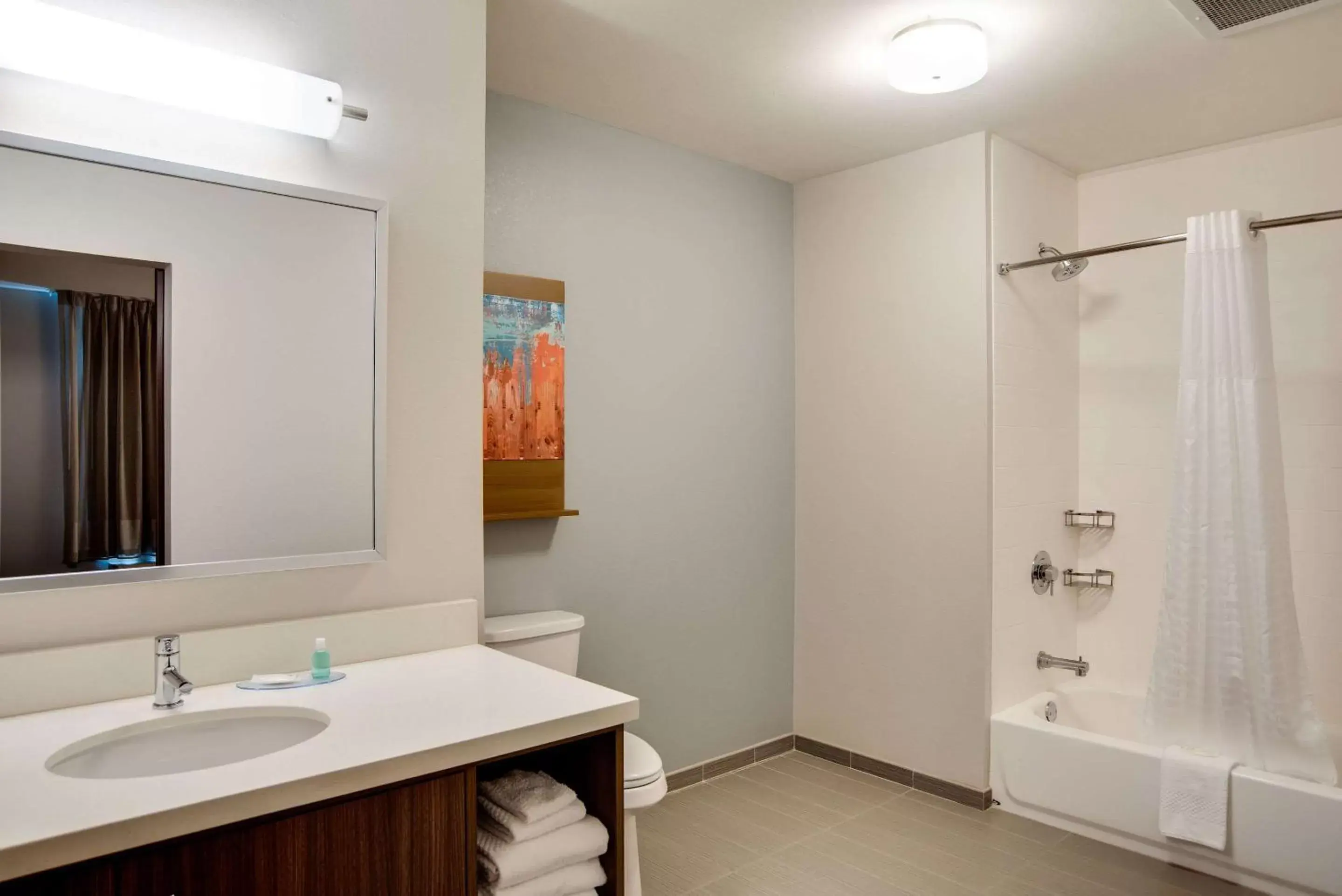 Photo of the whole room, Bathroom in MainStay Suites Carlisle - Harrisburg