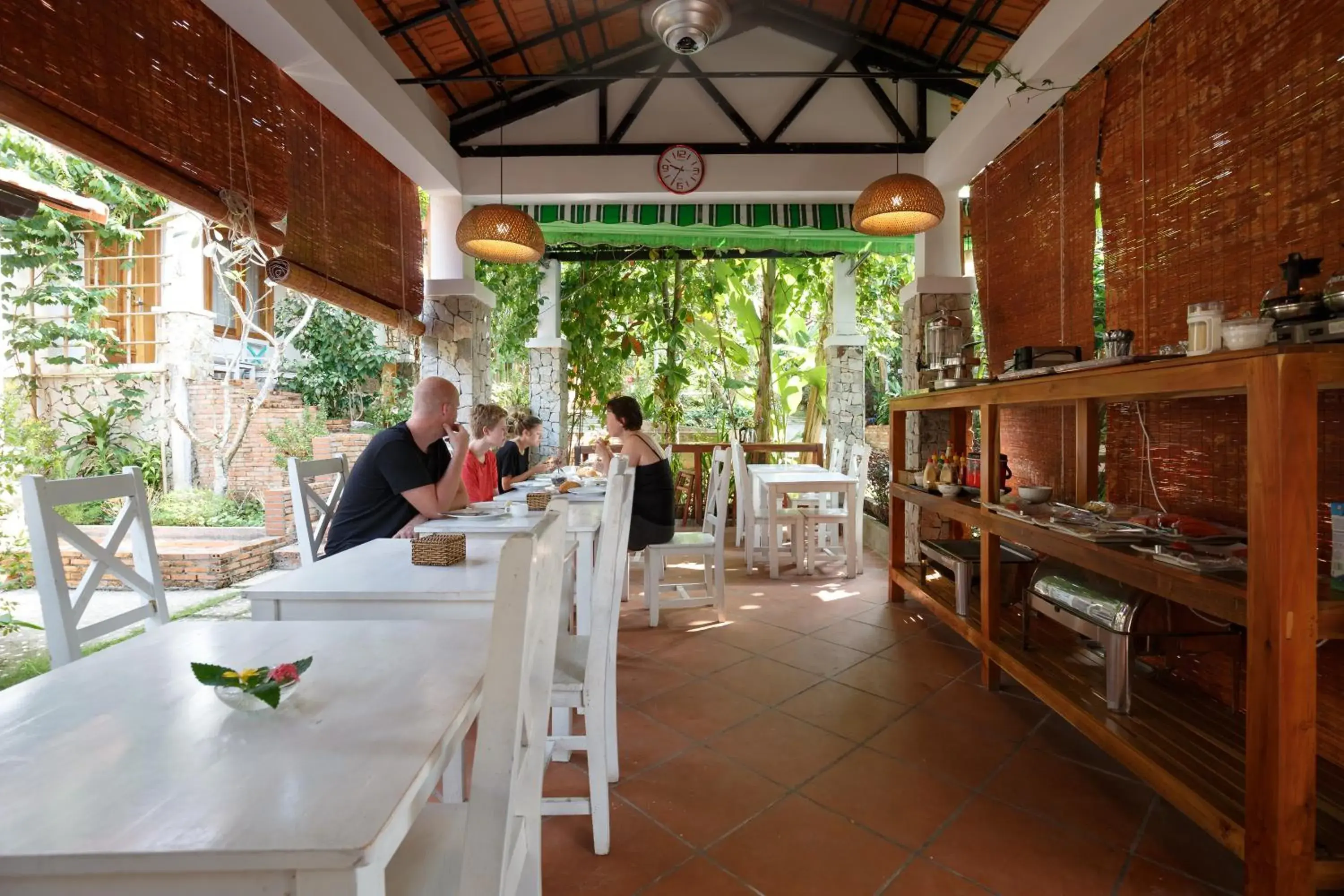 Restaurant/places to eat in Miana Resort Phu Quoc