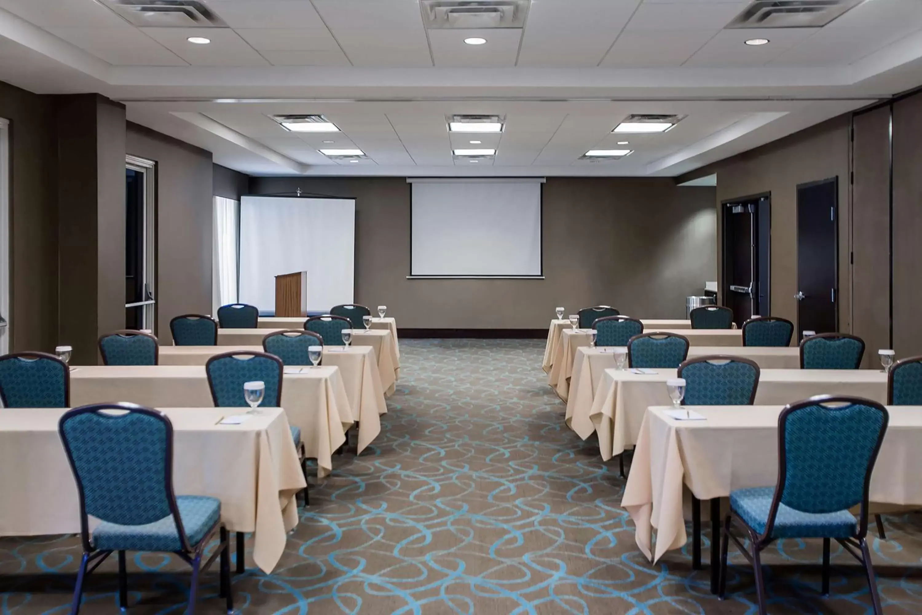 Meeting/conference room in Hilton Garden Inn Columbus/Dublin