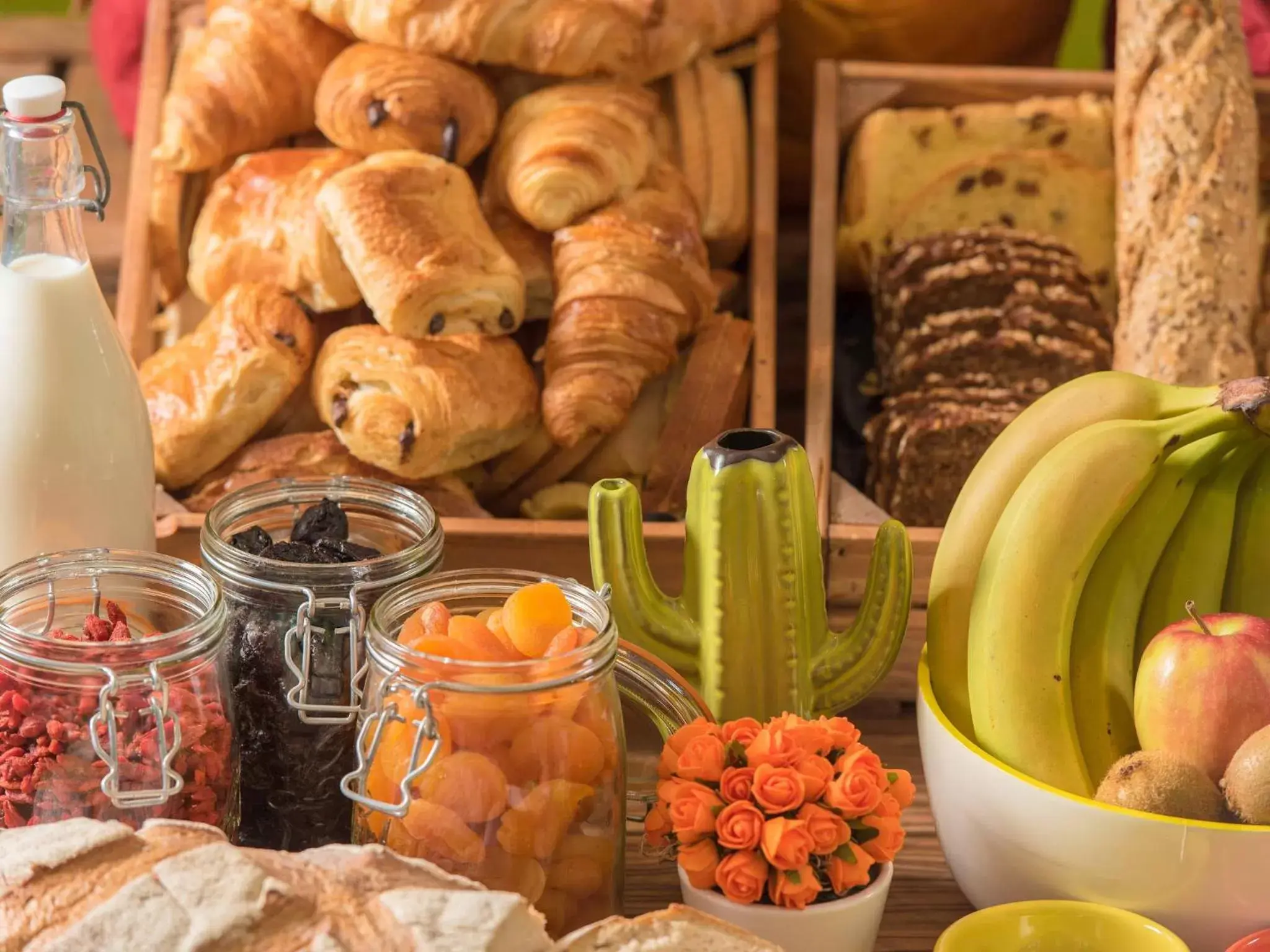 Breakfast, Food in ibis Styles Bordeaux Centre Mériadeck