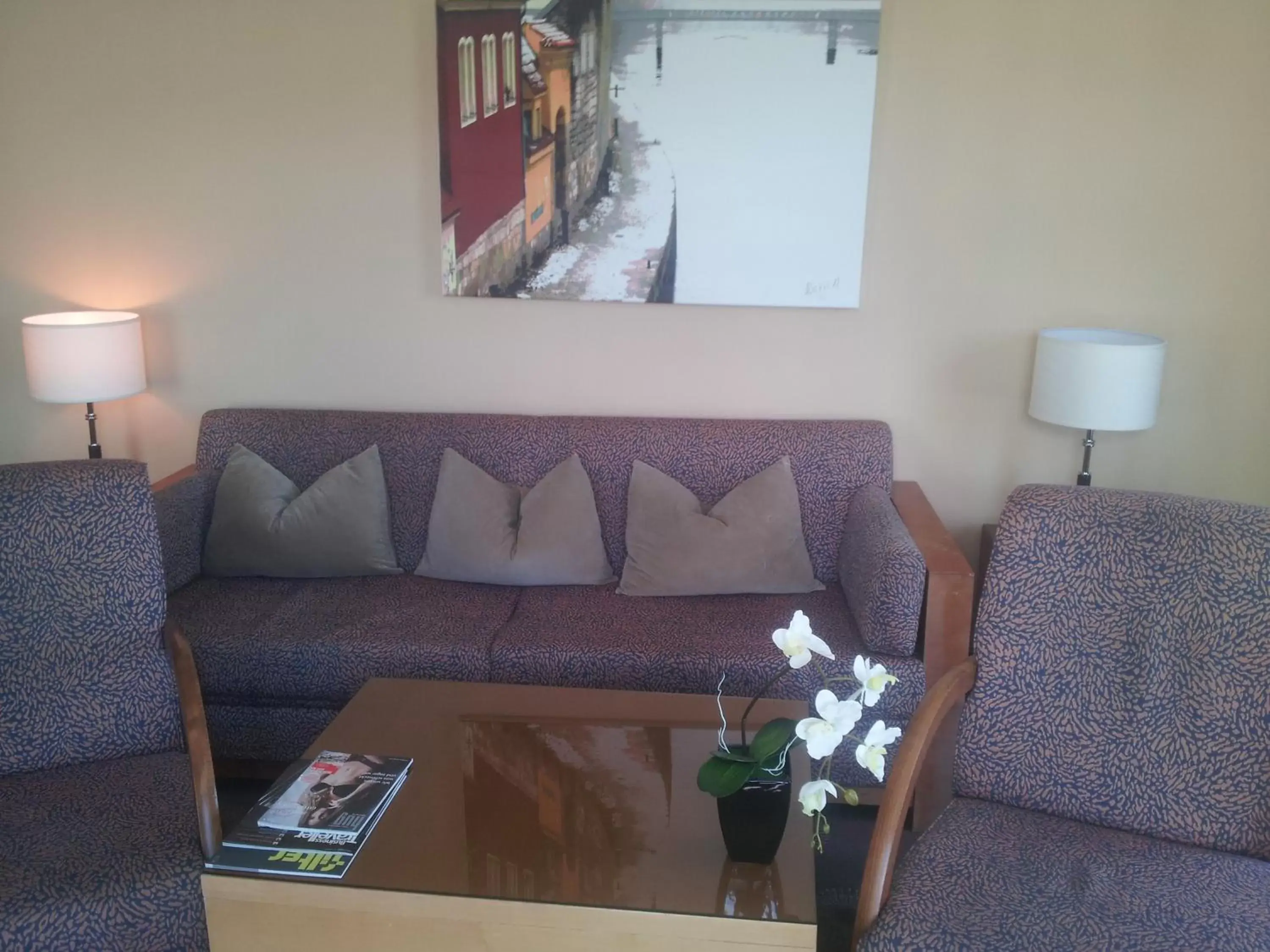 Living room, Seating Area in SORAT Insel-Hotel Regensburg