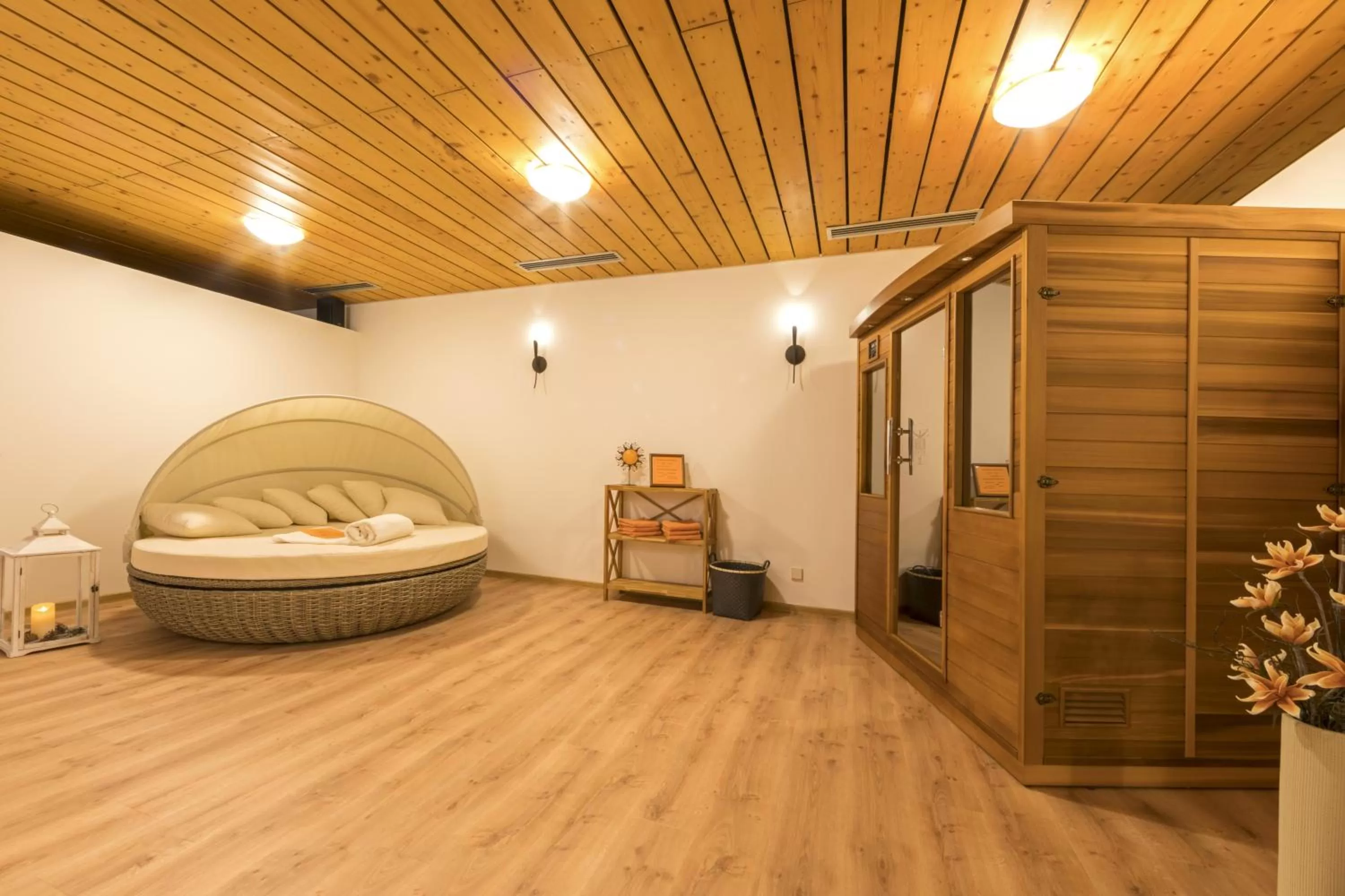 Spa and wellness centre/facilities, Bed in RelaxHotel Tannenhof