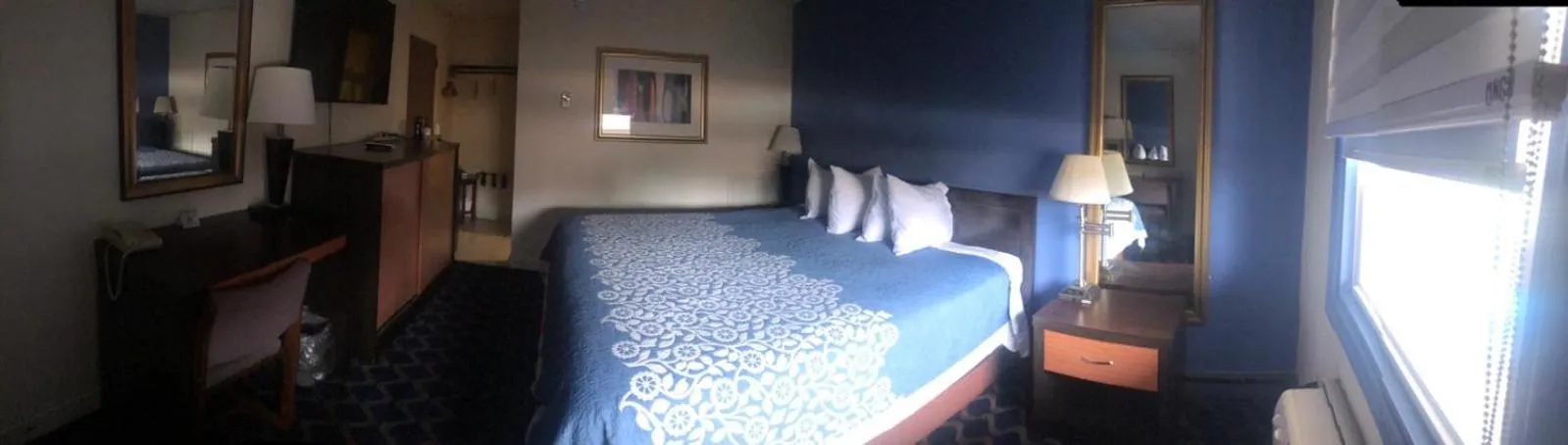 Bed in Aderi Hotel Lewisburg